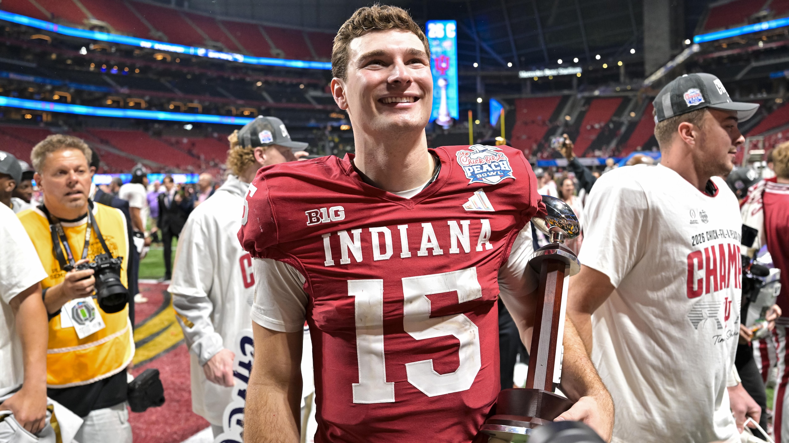 College Football Playoff Semifinal - Chick-fil-A Peach Bowl: Oregon v Indiana