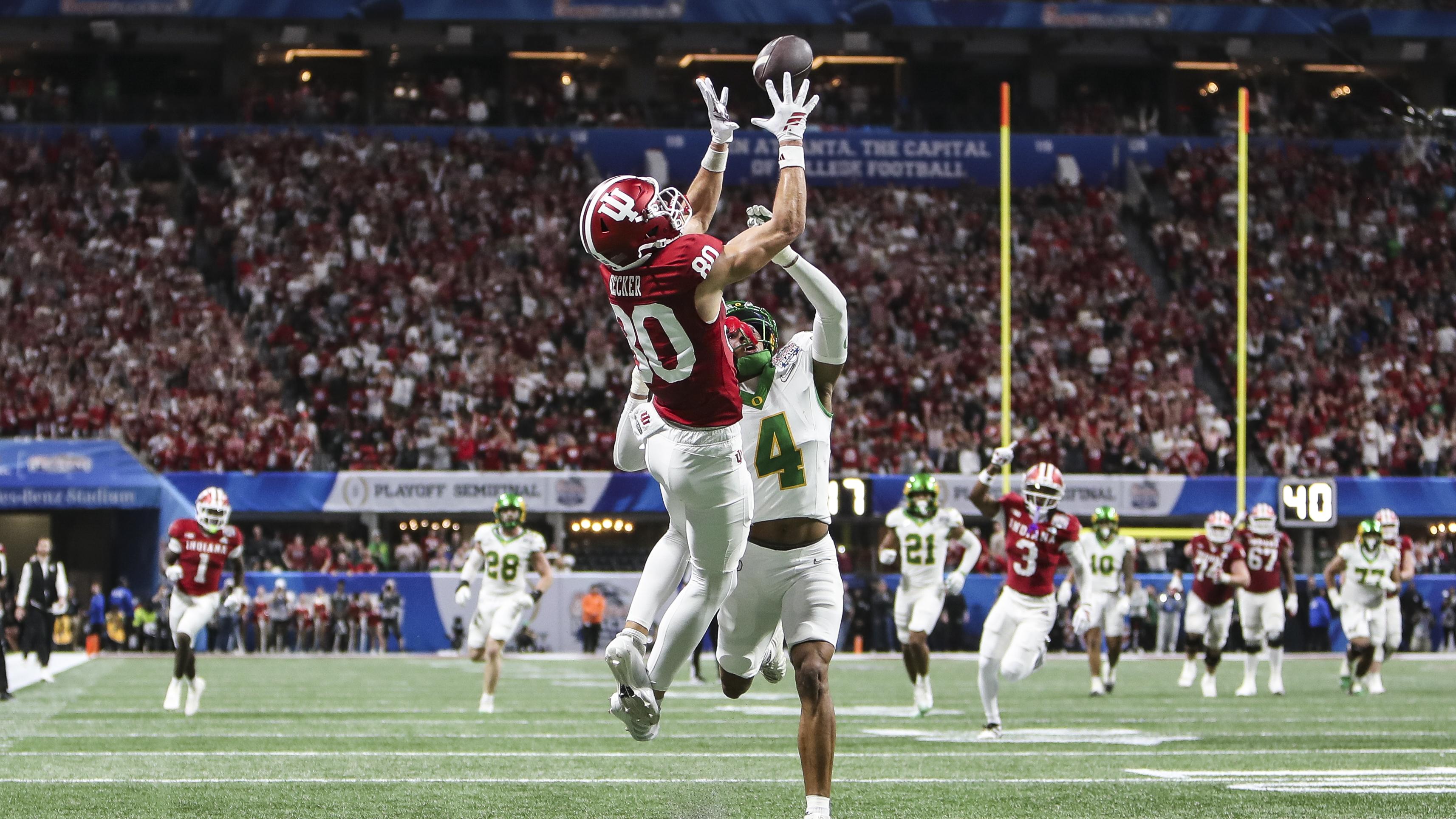 College Football Playoff Semifinal - Chick-fil-A Peach Bowl: Oregon v Indiana