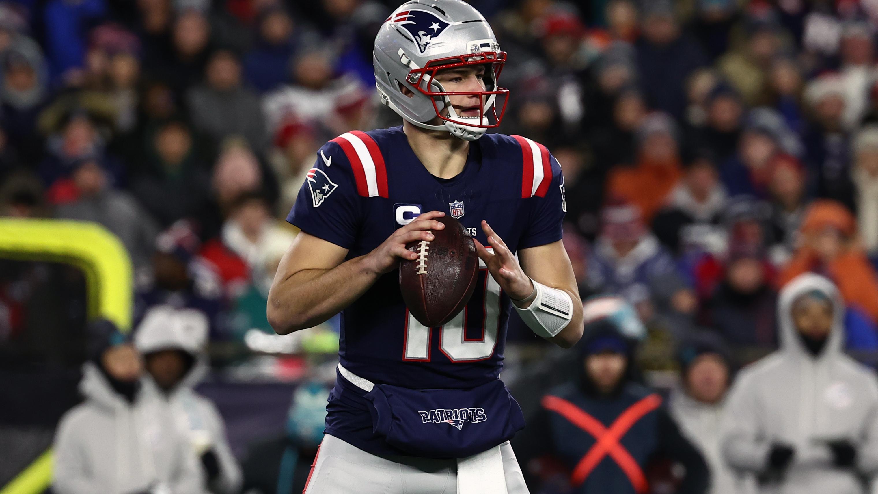 Miami Dolphins v New England Patriots - NFL 2025