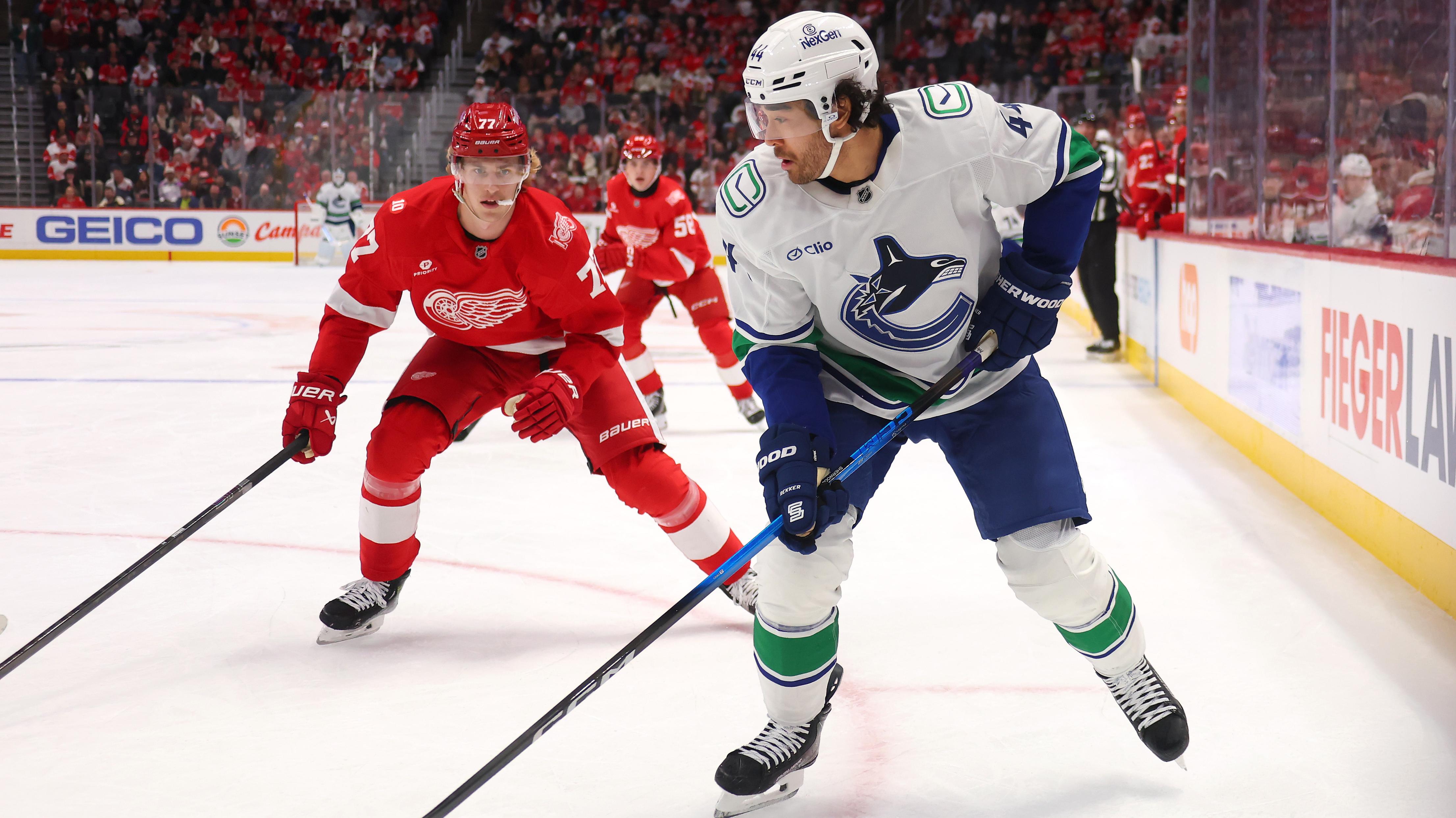 Vancouver Canucks v Detroit Red Wings