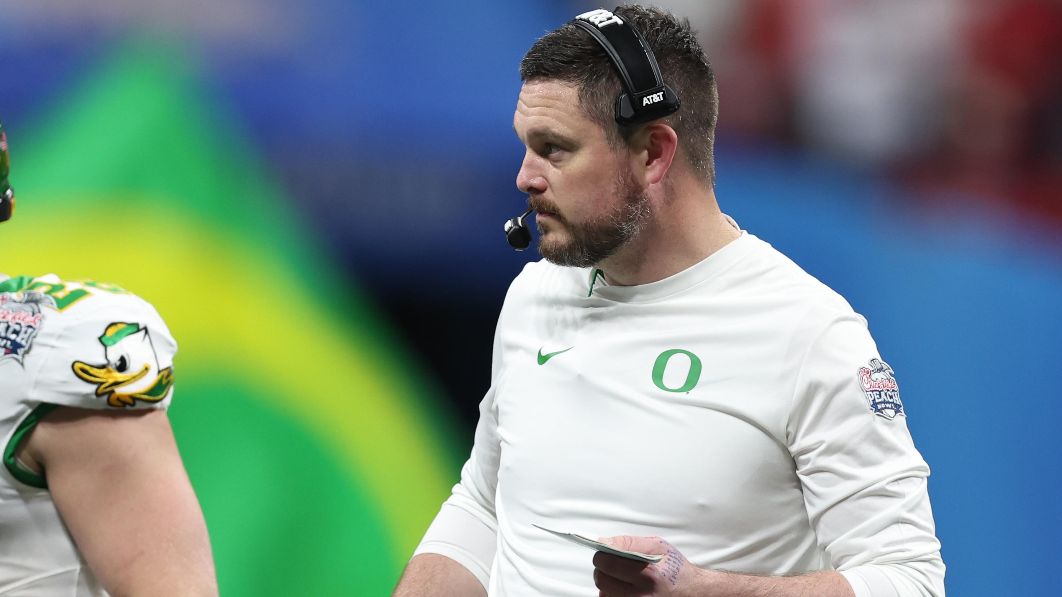 COLLEGE FOOTBALL: JAN 09 College Football Playoff Semifinal at the Chick-fil-A Peach Bowl Indiana vs Oregon