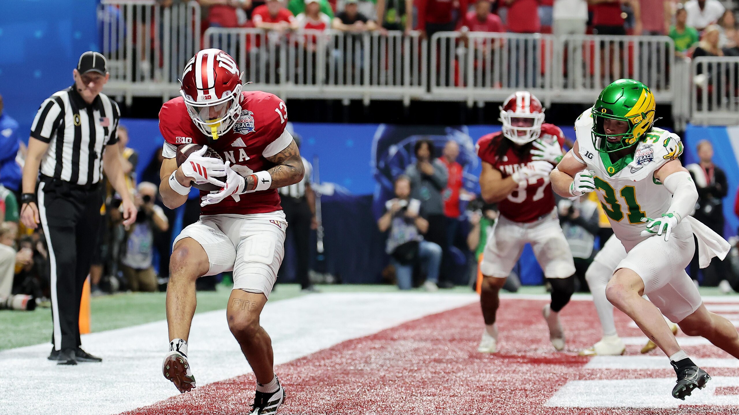 College Football Playoff Semifinal - Chick-fil-A Peach Bowl: Oregon v Indiana