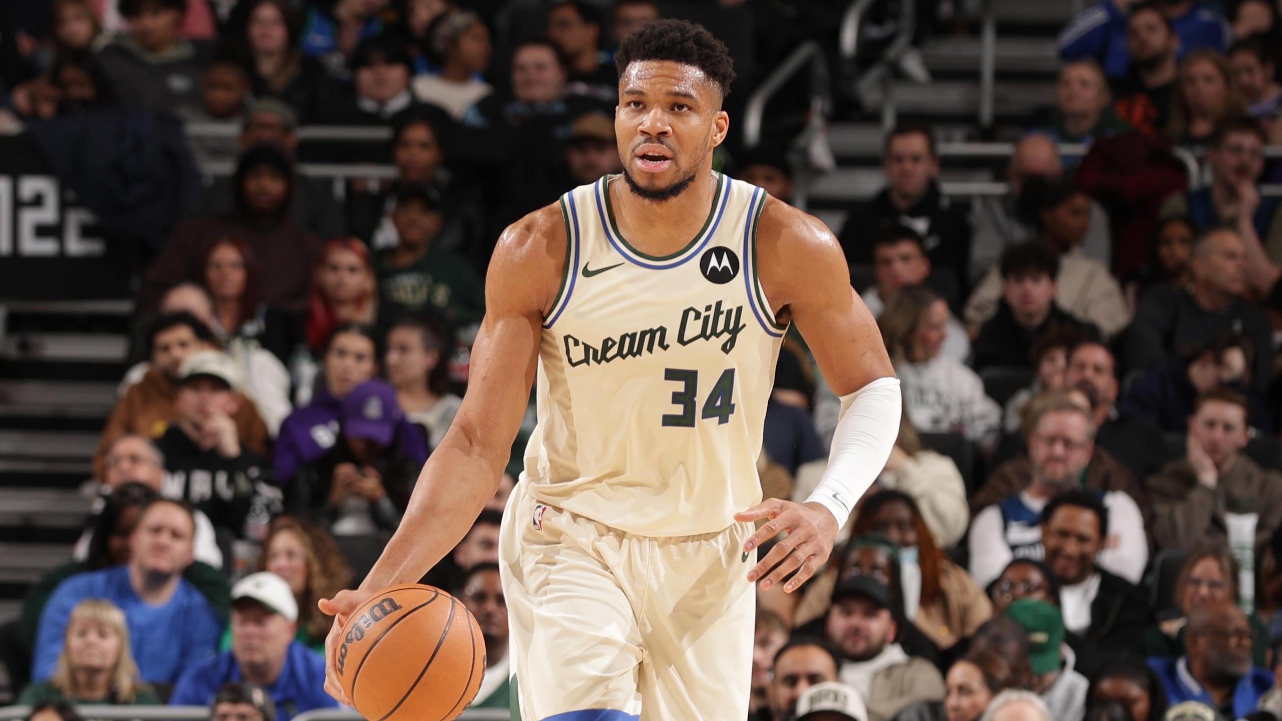 Minnesota TImberwolves v Milwaukee Bucks