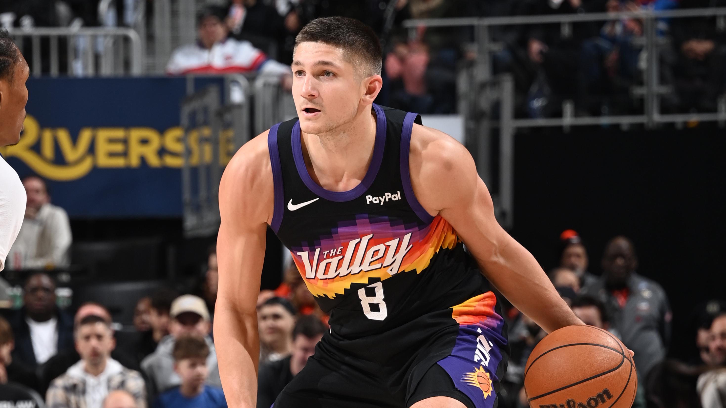 Phoenix Suns v Detroit Pistons