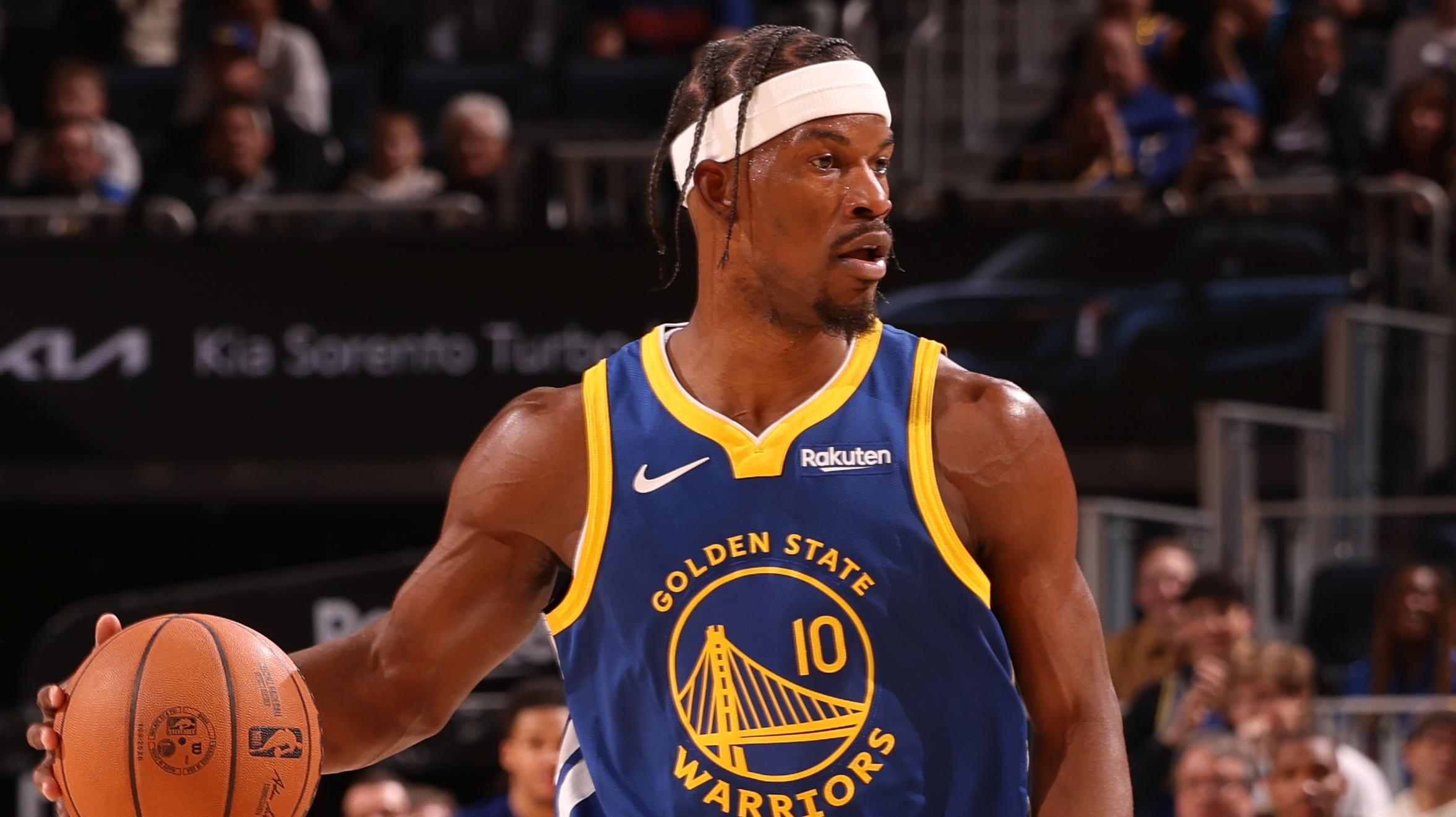 New York Knicks v Golden State Warriors