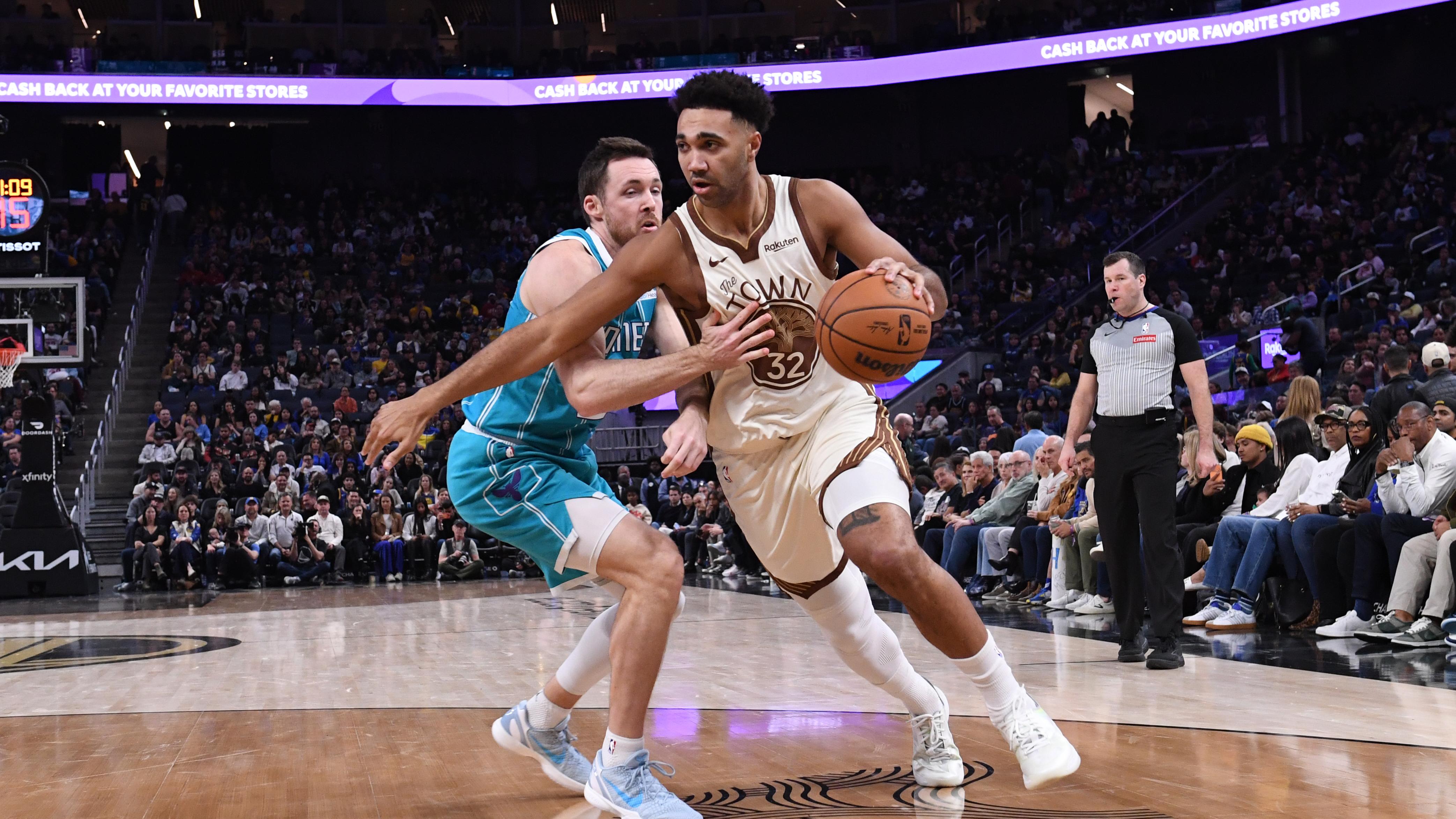 Charlotte Hornets v Golden State Warriors