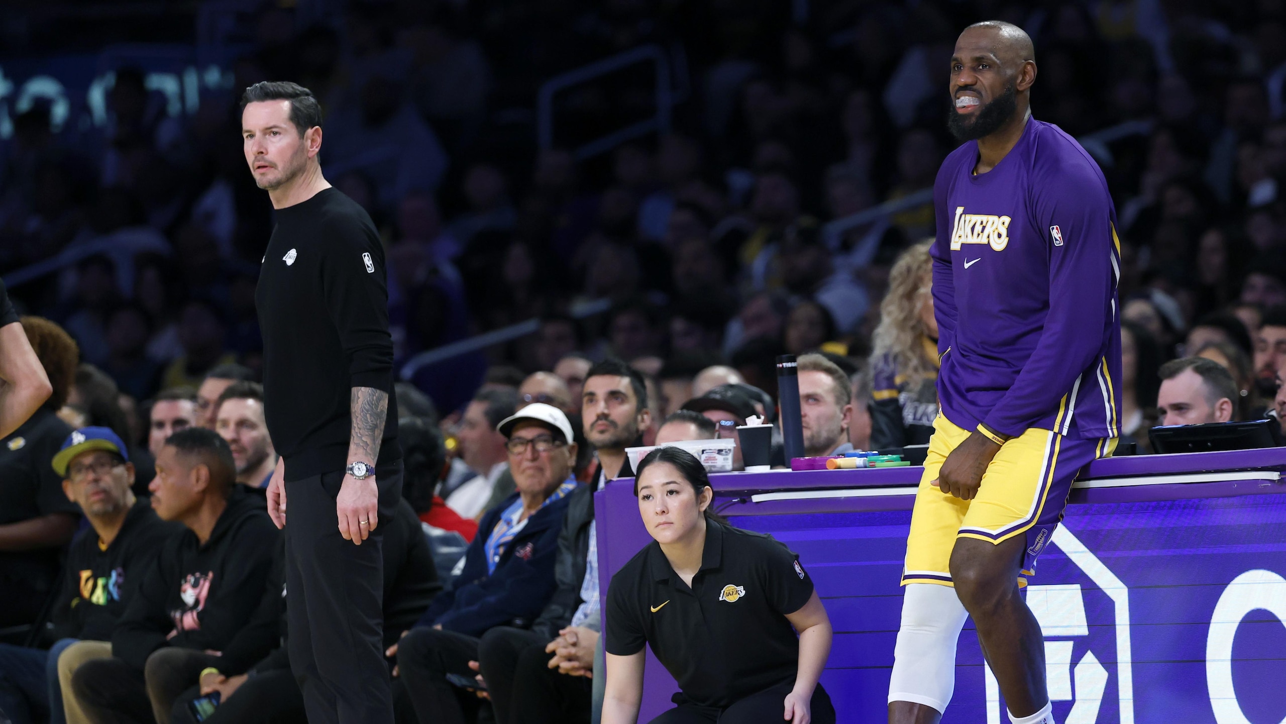 Charlotte Hornets v Los Angeles Lakers