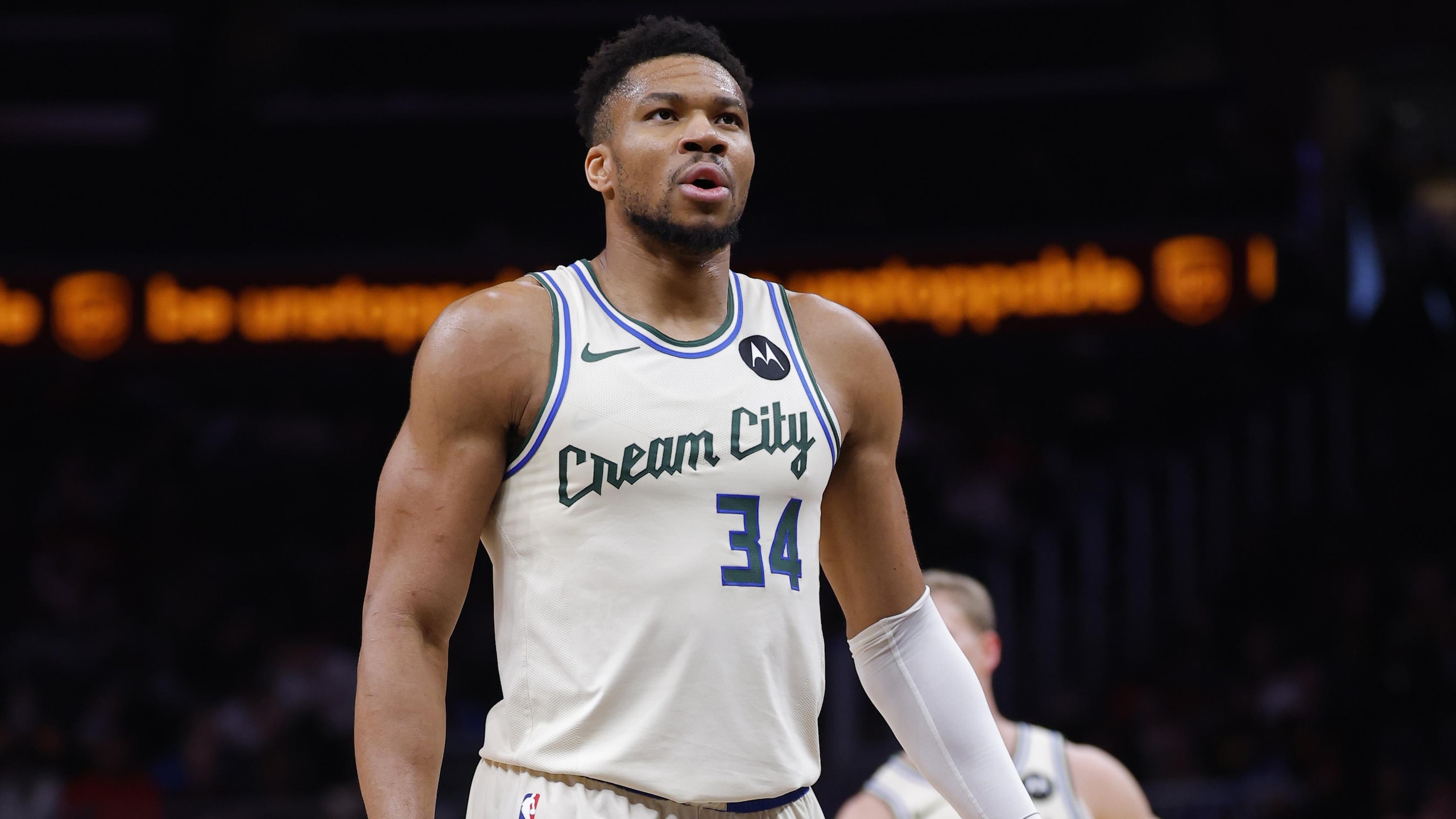 Milwaukee Bucks v Atlanta Hawks Milwaukee Bucks v Atlanta Hawks