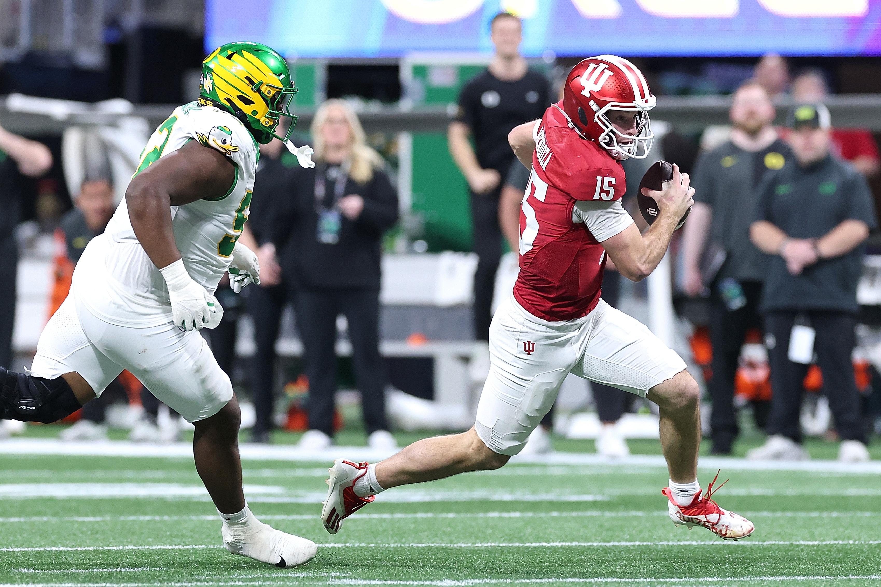 College Football Playoff Semifinal - Chick-fil-A Peach Bowl: Oregon v Indiana