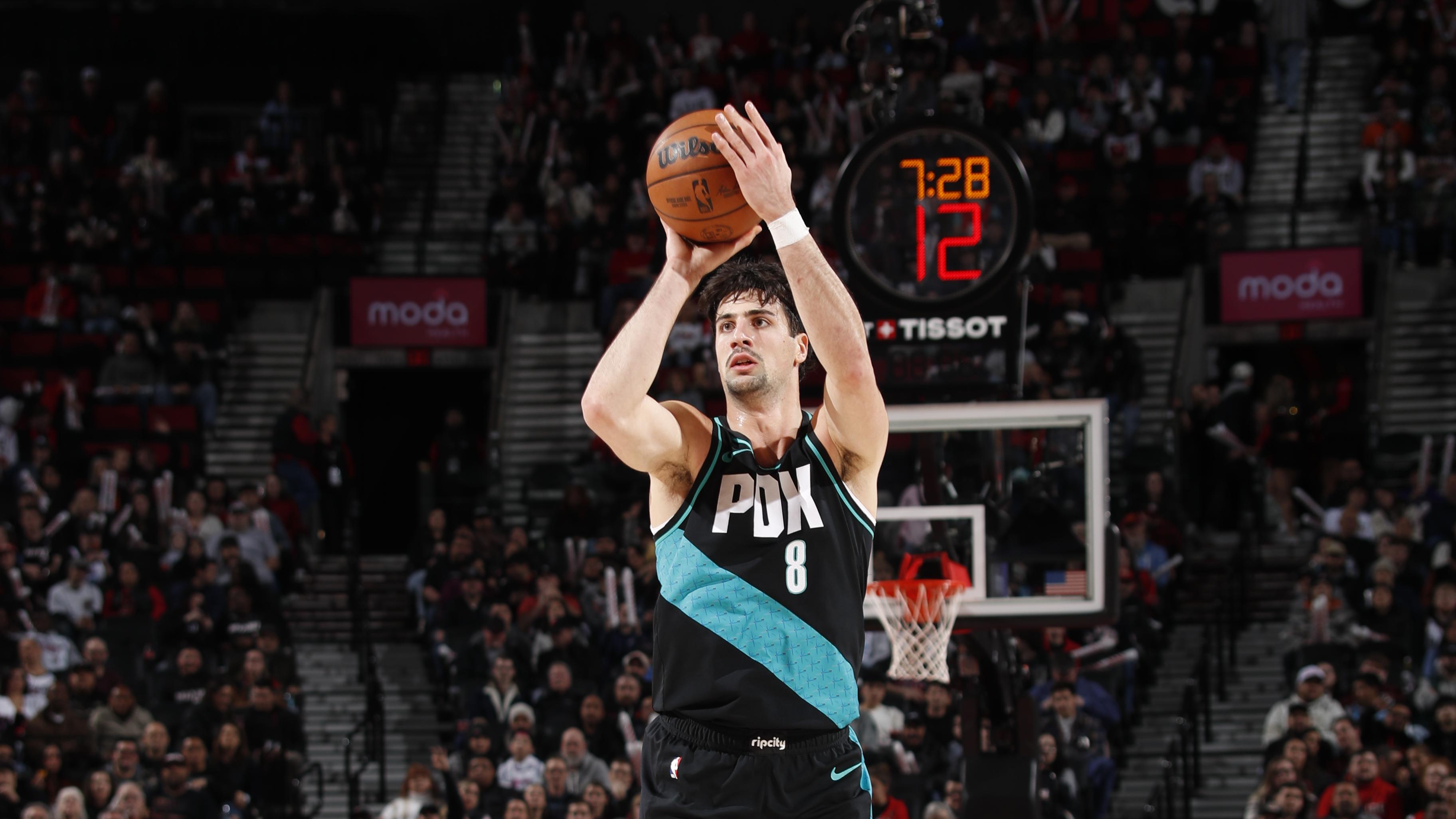 Miami Heat v Portland Trail Blazers