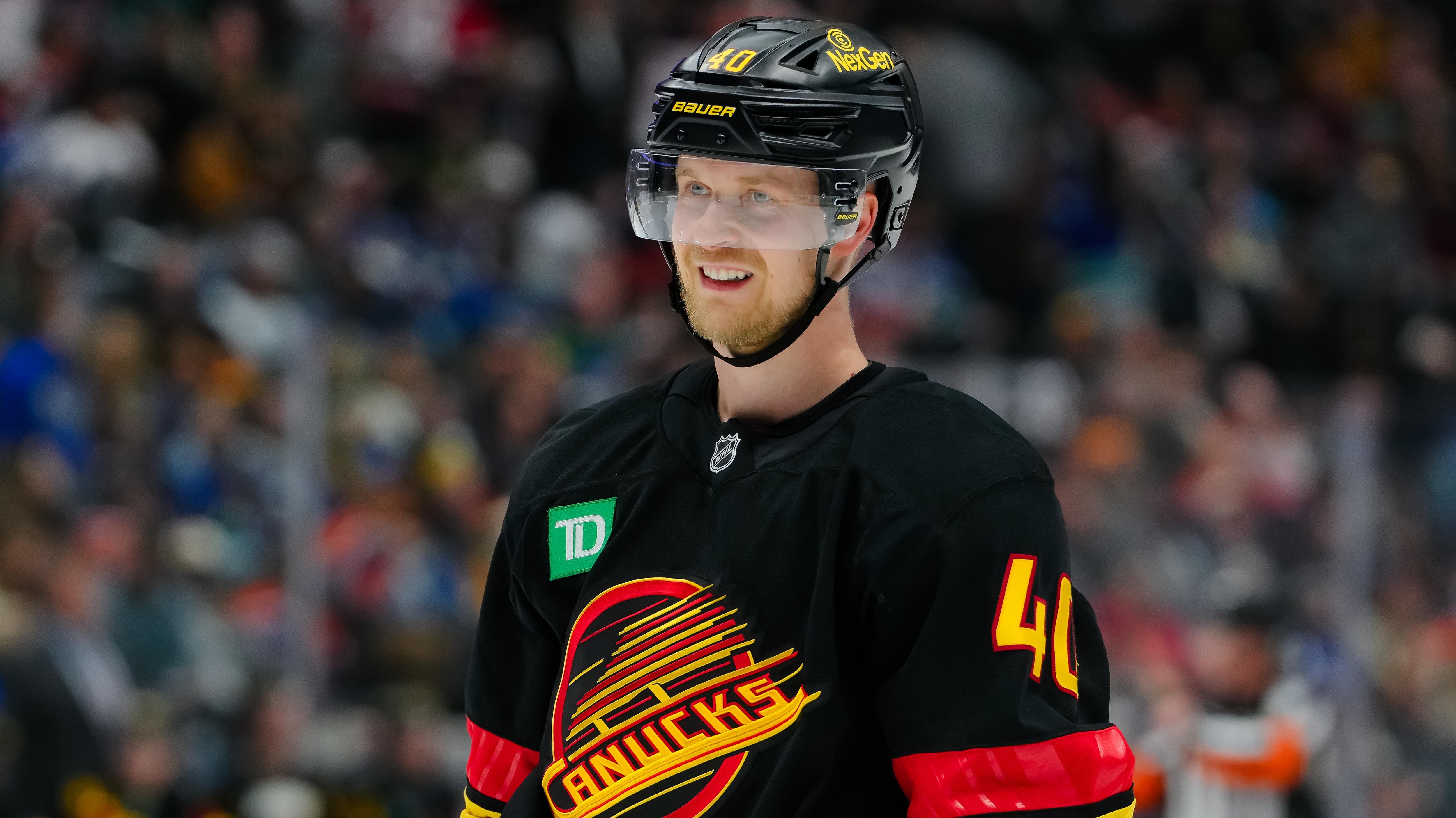 Edmonton Oilers v Vancouver Canucks