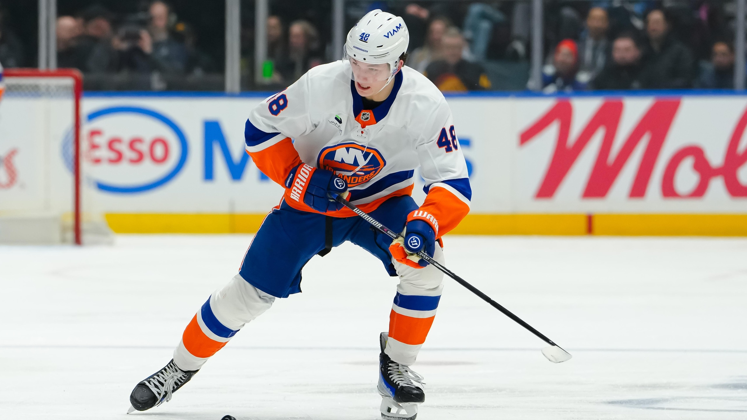 New York Islanders v Vancouver Canucks