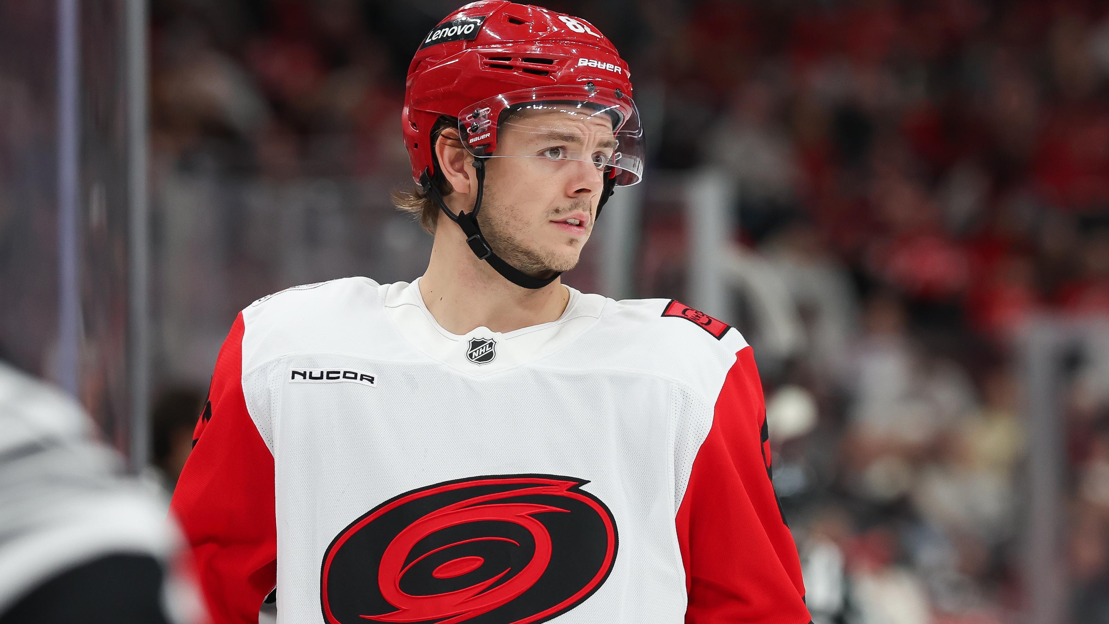 Carolina Hurricanes v New Jersey Devils