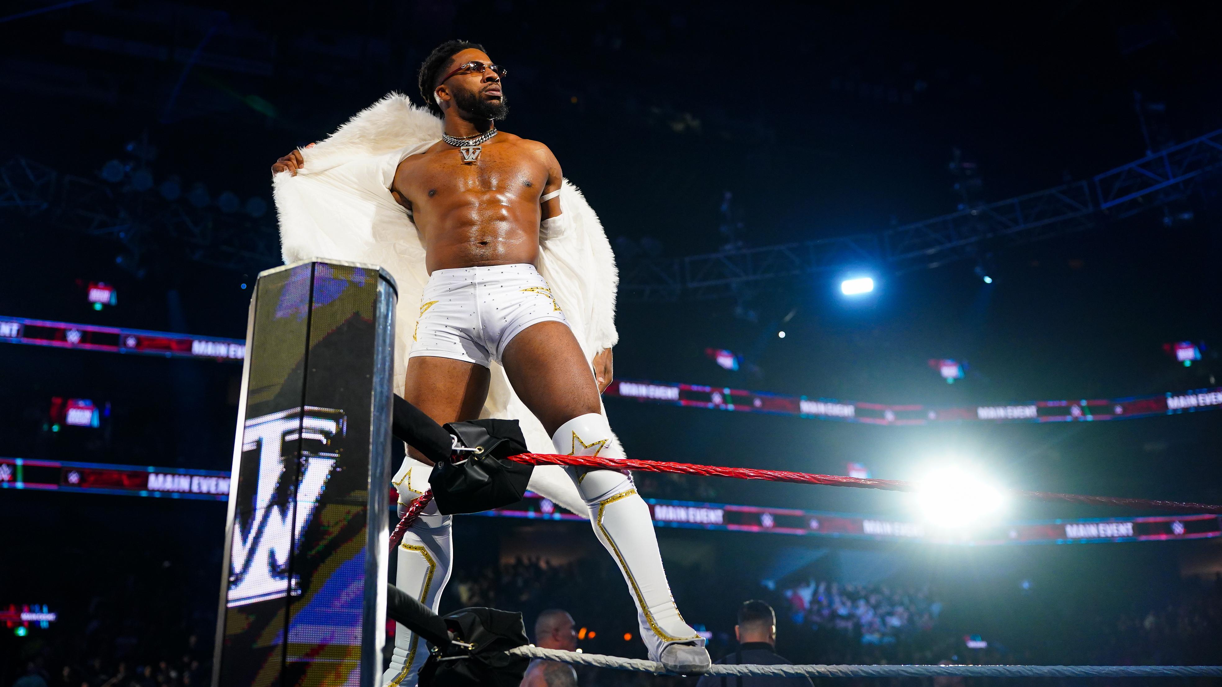 WWE: Saturday Night's Main Event