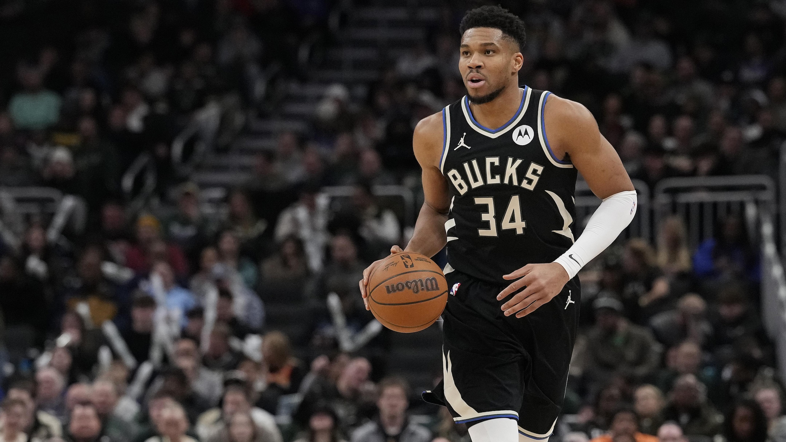 Denver Nuggets v Milwaukee Bucks
