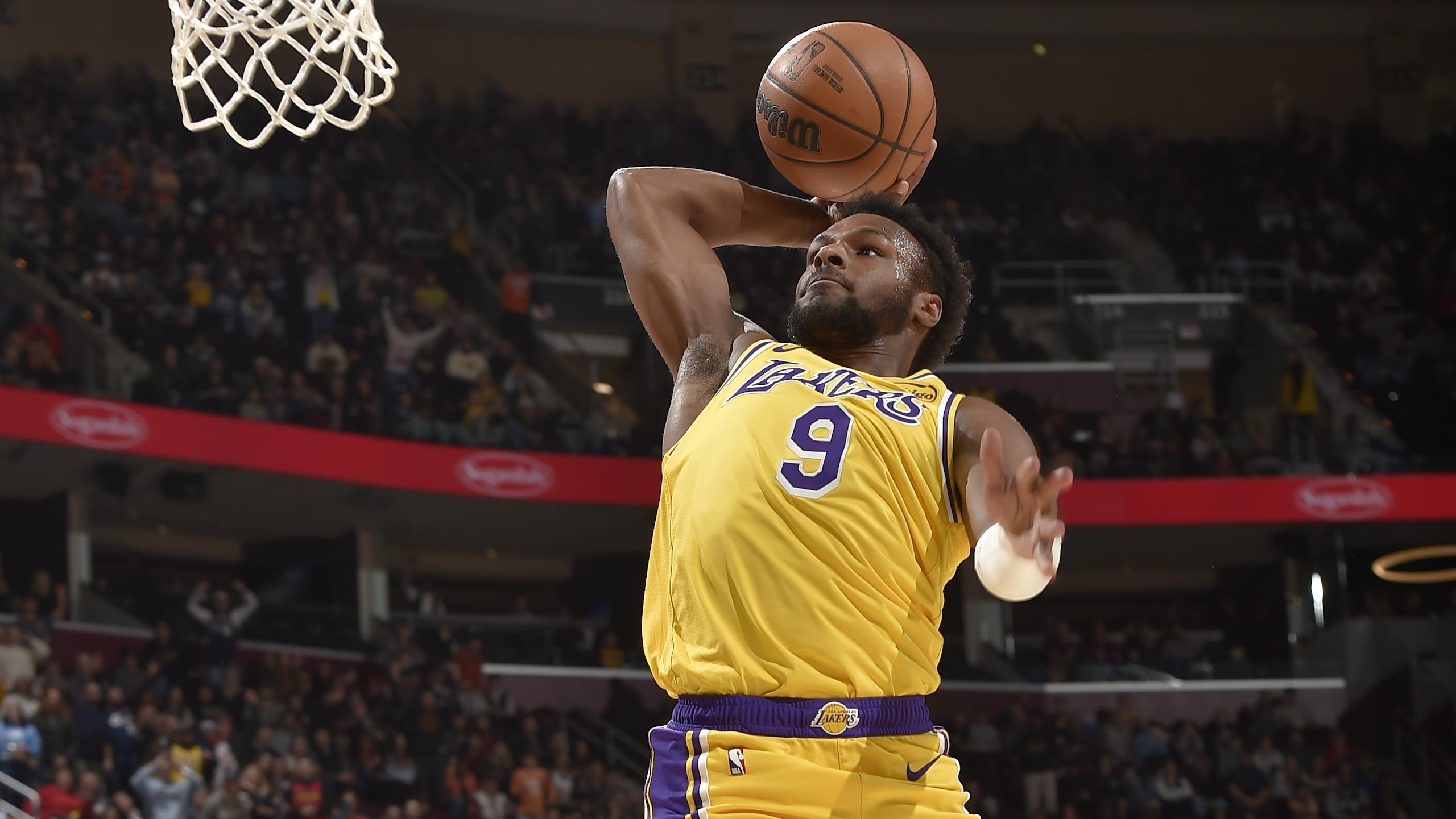 Los Angeles Lakers v Cleveland Cavaliers