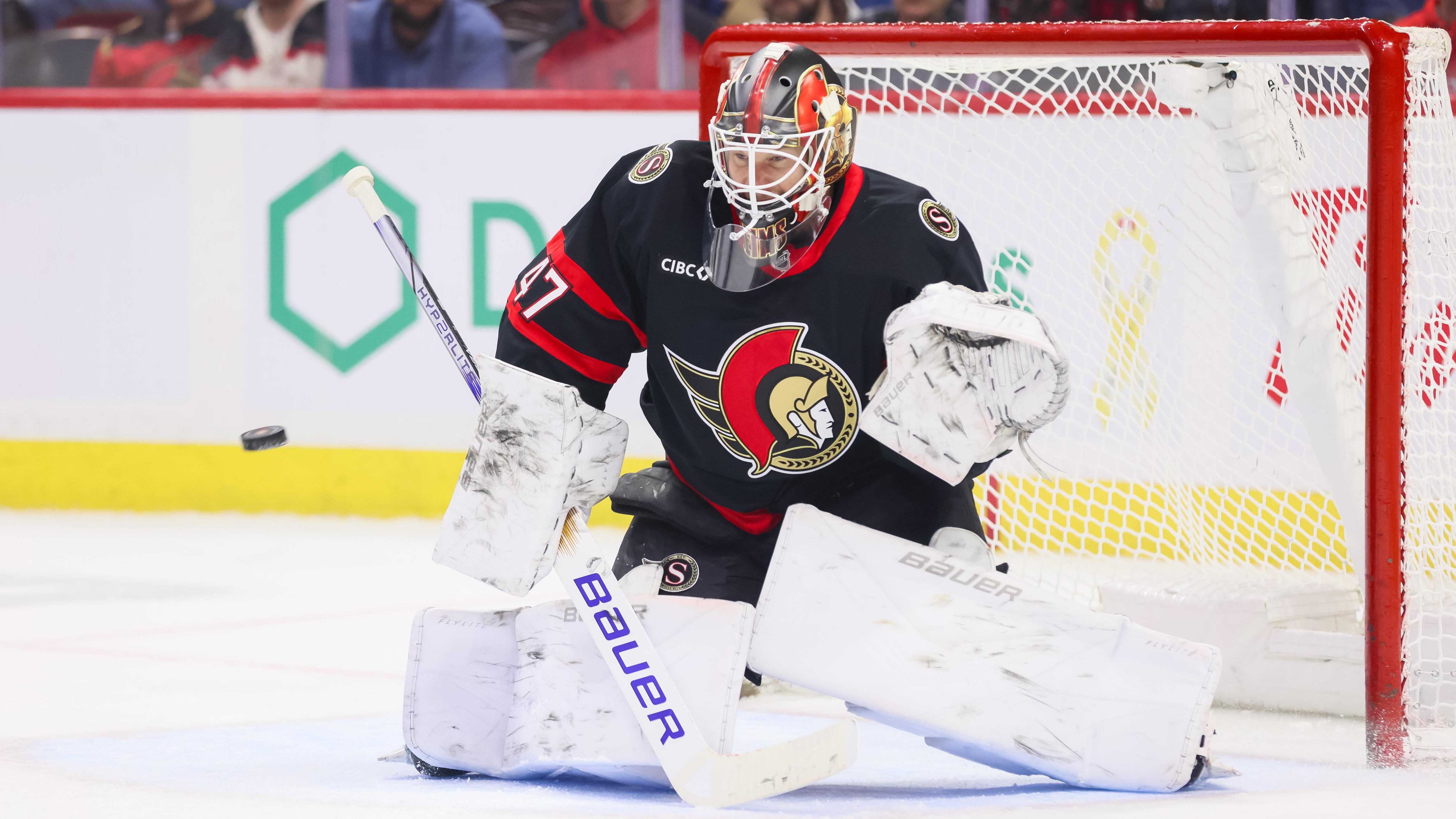 NHL: JAN 28 Avalanche at Senators