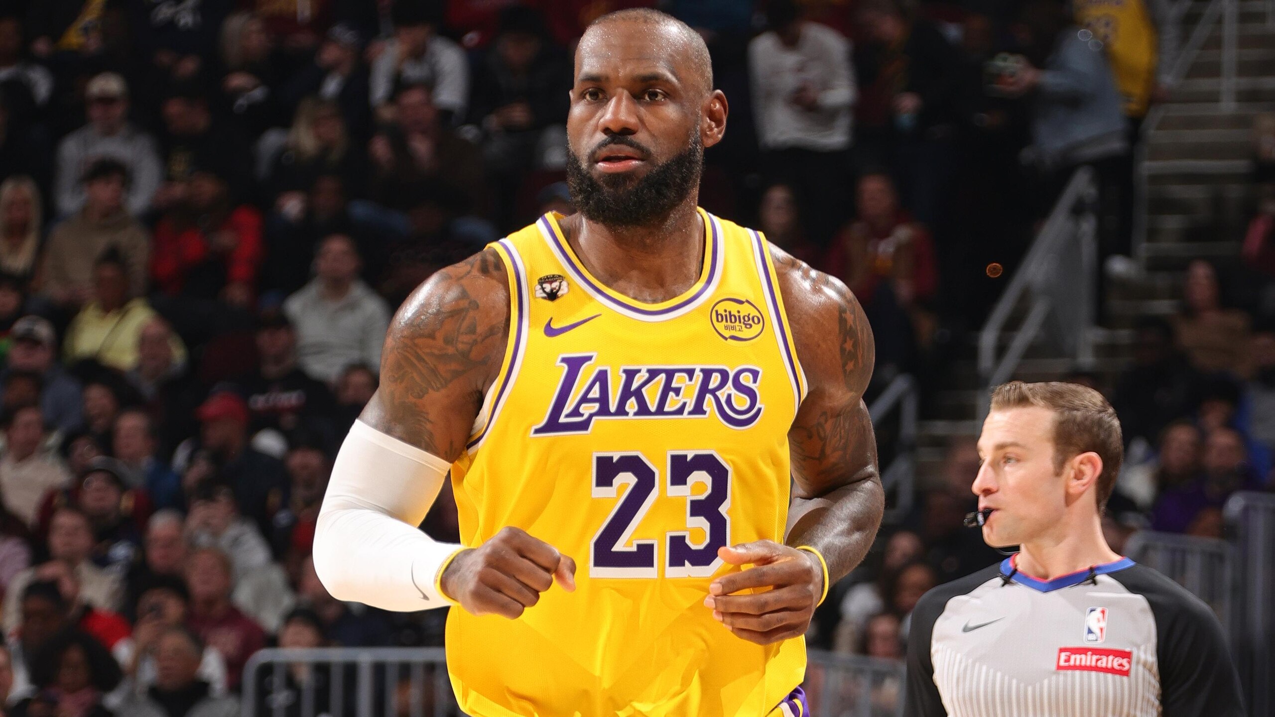 Los Angeles Lakers v Cleveland Cavaliers