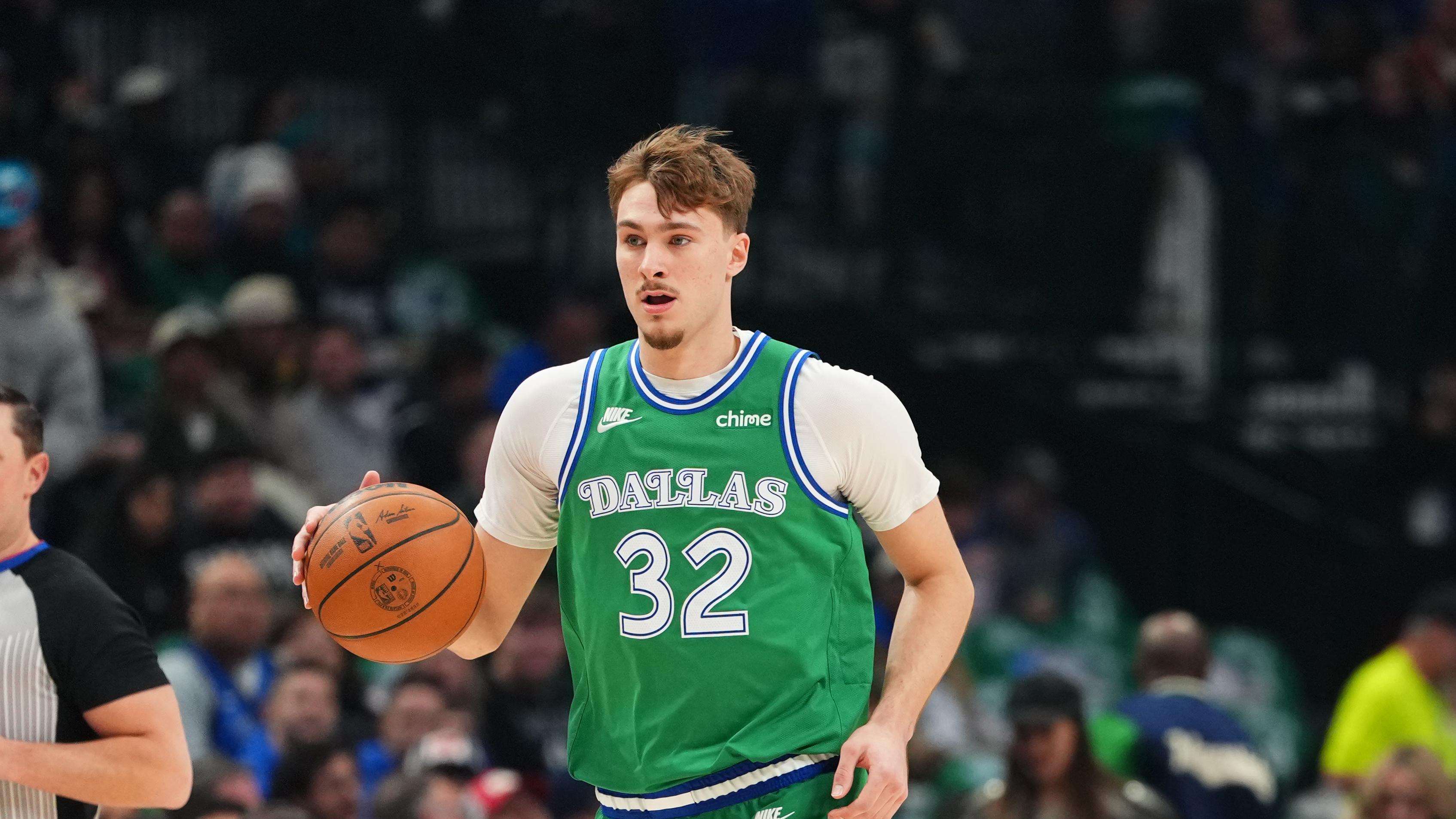 Charlotte Hornets v Dallas Mavericks