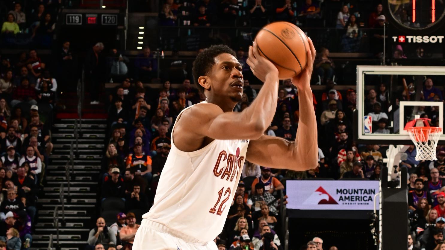 Cleveland Cavaliers v Phoenix Suns