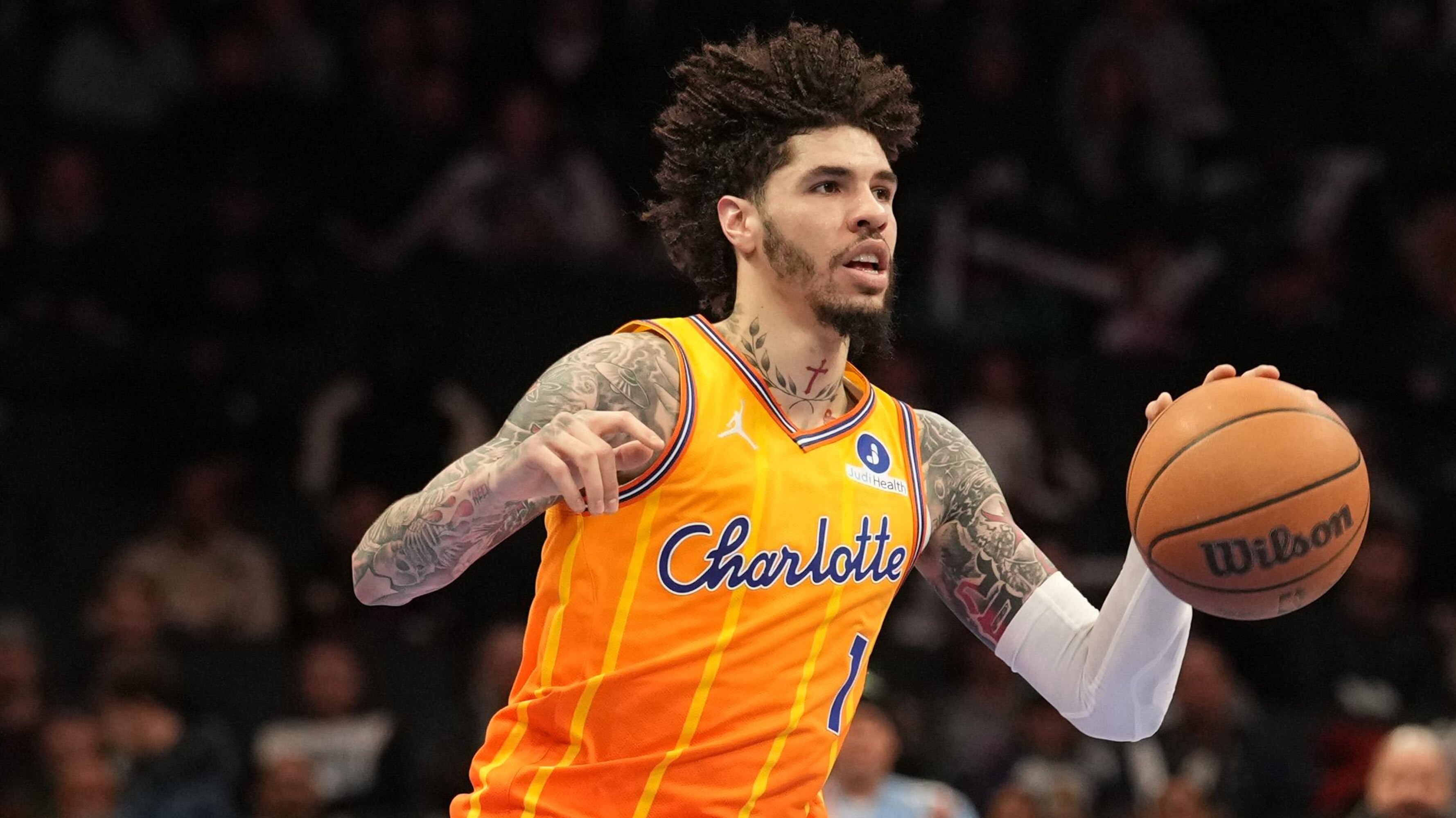 LaMelo Ball Injured After Colliding with Hornets HC on Sideline, Latest Updates