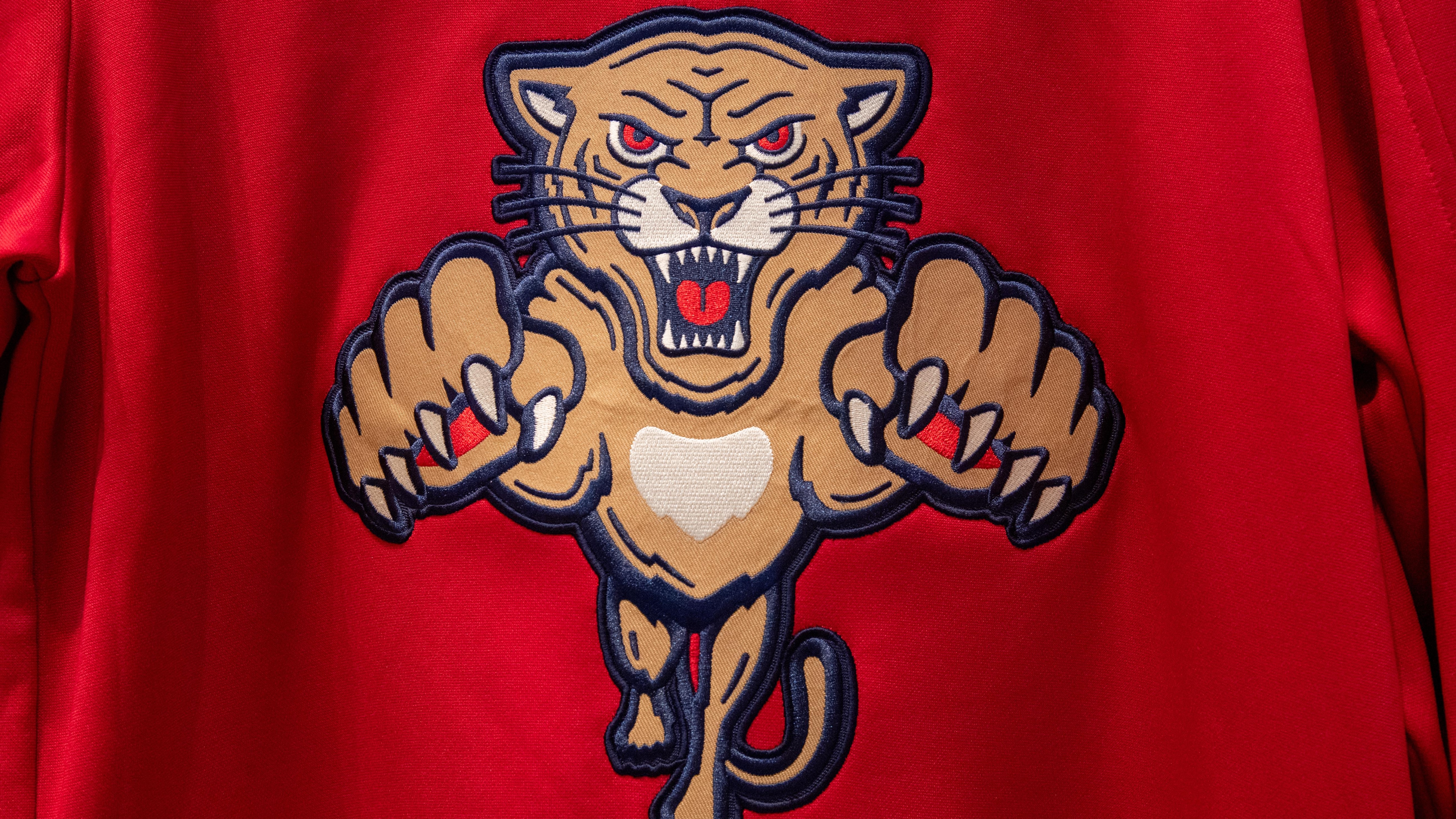 NHL: JAN 28 Florida Panthers Merchandise