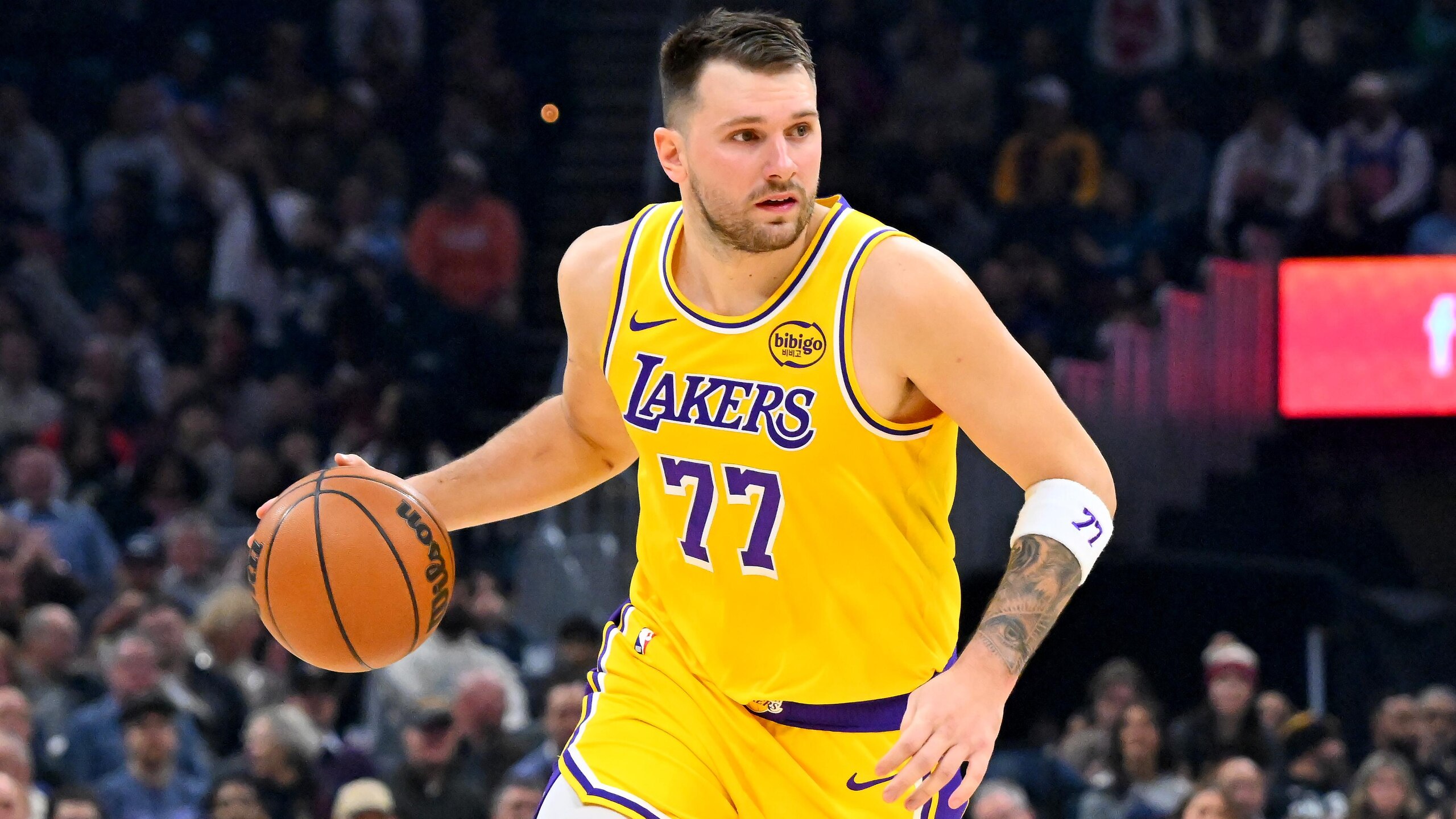 Los Angeles Lakers v Cleveland Cavaliers Los Angeles Lakers v Cleveland Cavaliers