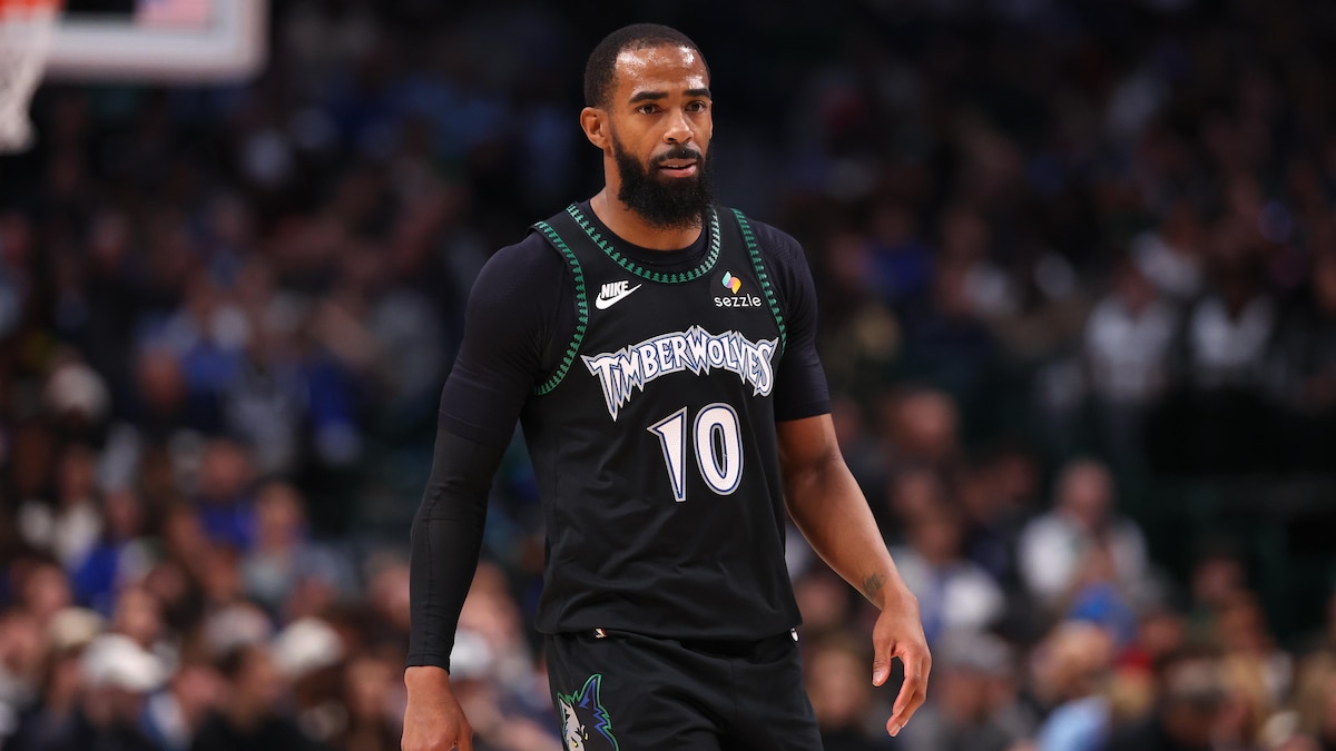 Bulls, Wolves, Pistons' Updated Salary Caps, Rosters, Draft Picks After ...