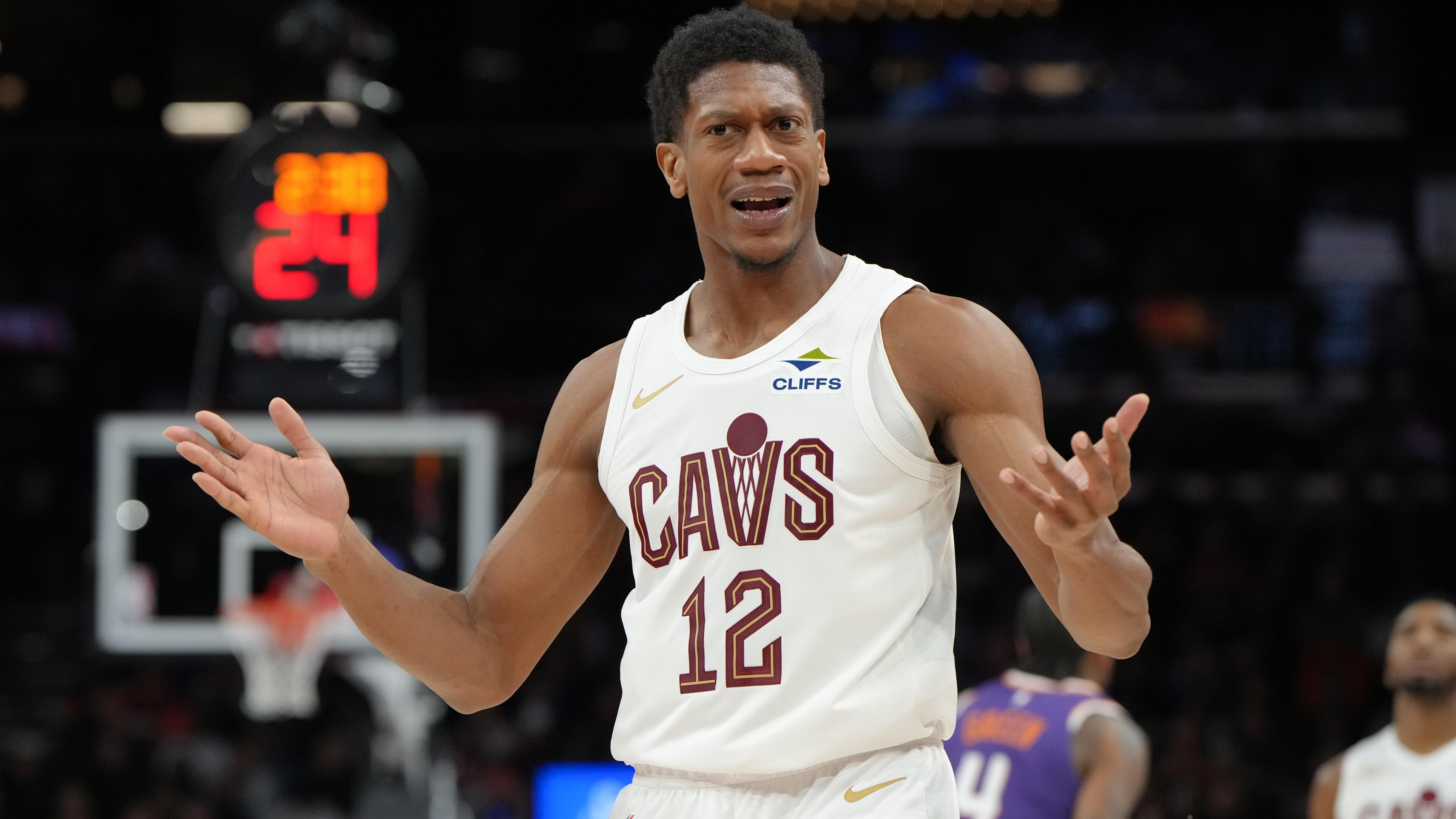 Cleveland Cavaliers v Phoenix Suns