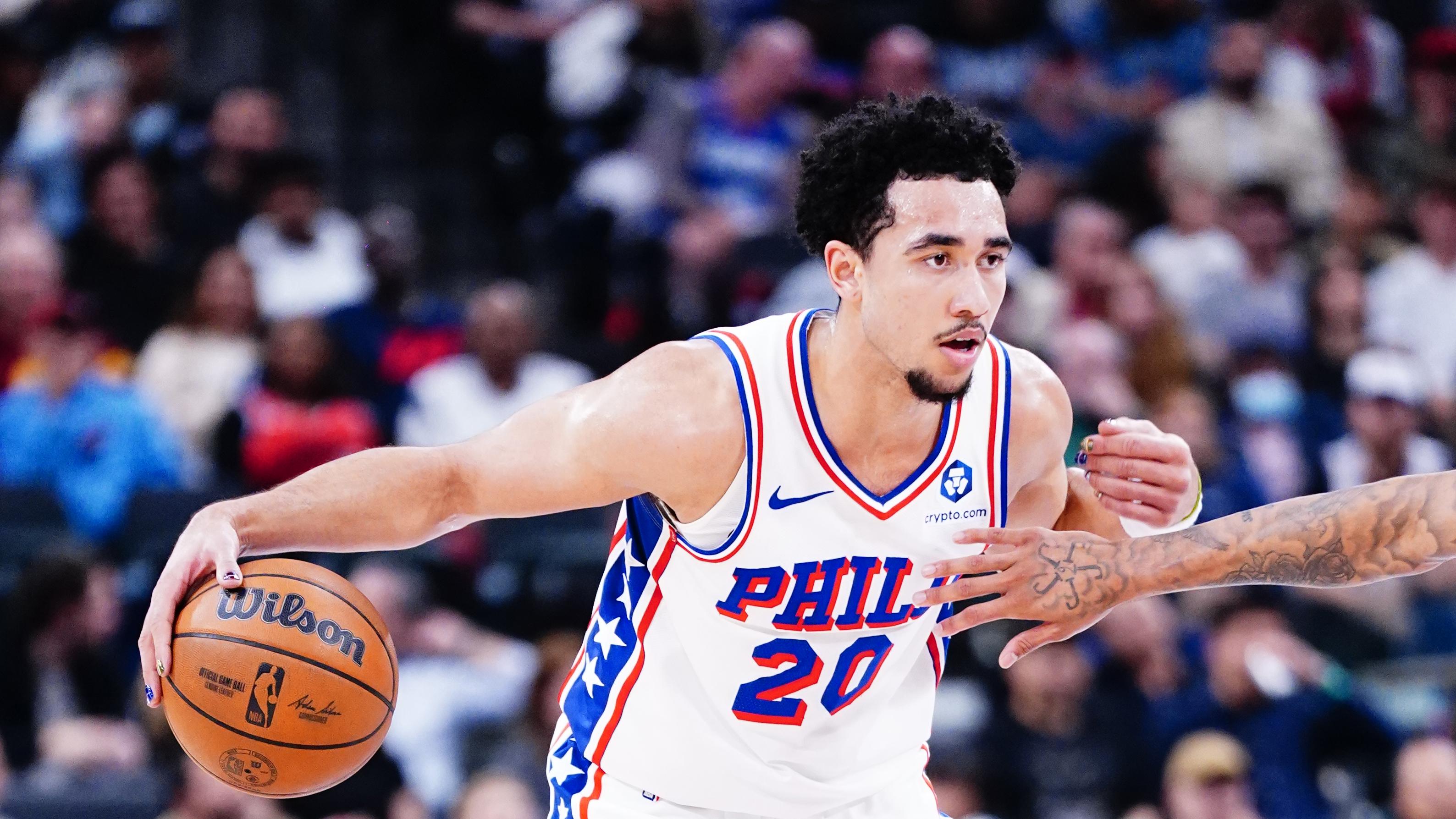 Philadelphia 76ers v Los Angeles Clippers