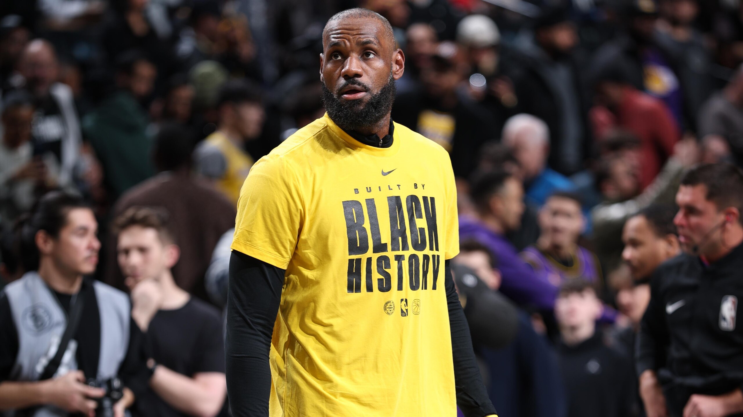 Los Angeles Lakers v Brooklyn Nets
