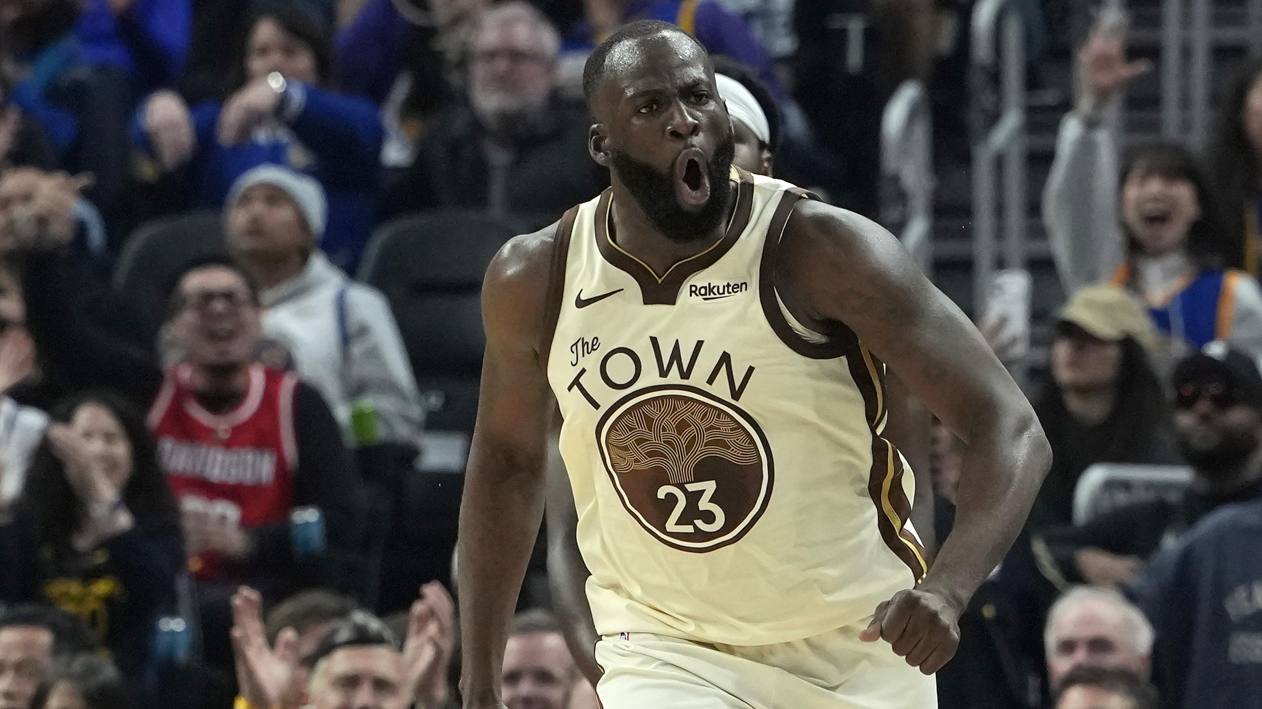 Detroit Pistons v Golden State Warriors