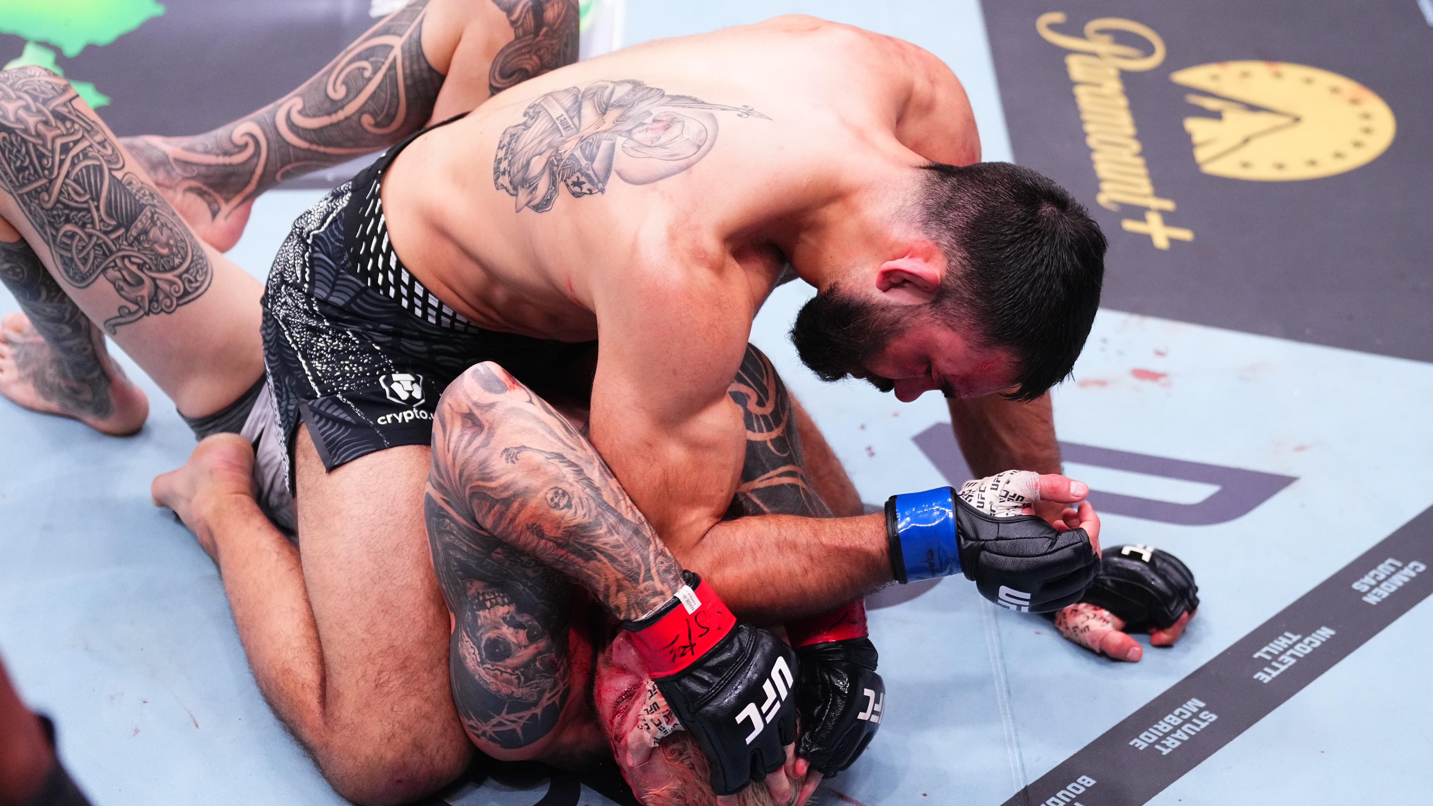 UFC 325: Hooker v Saint Denis