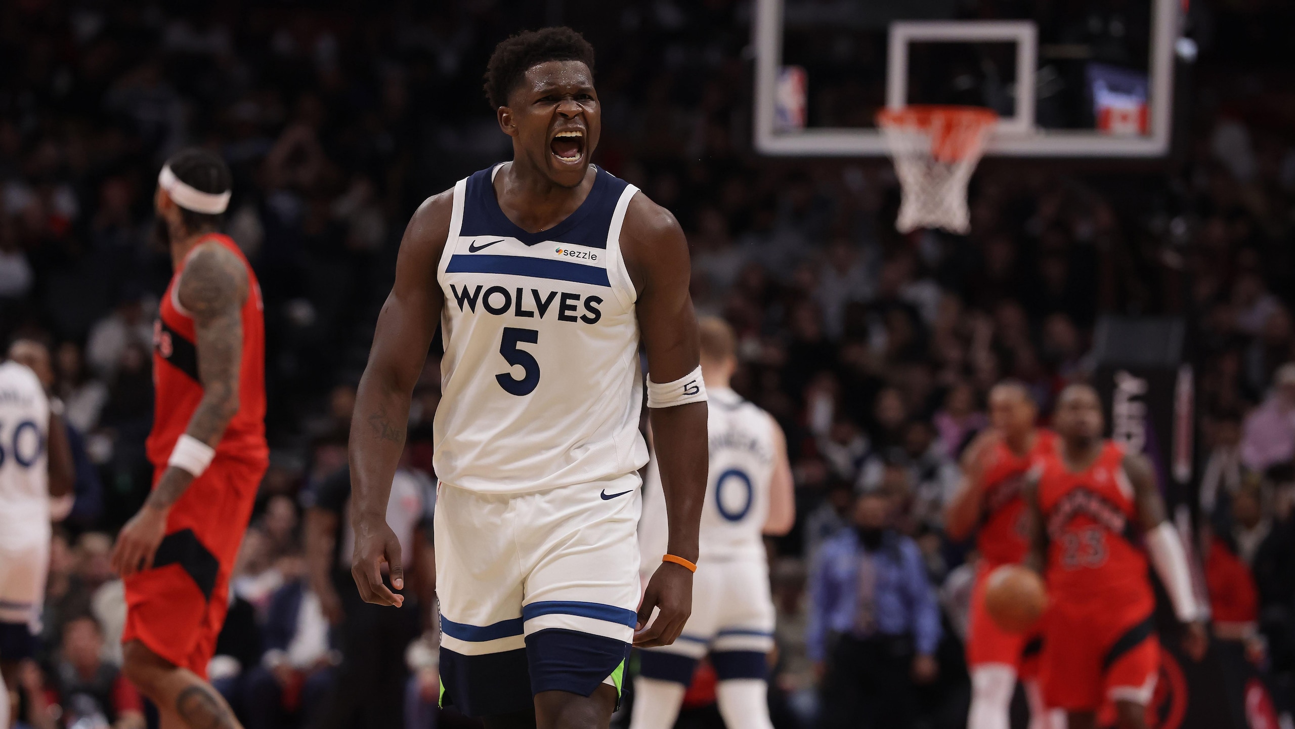 Toronto Raptors play the Minnesota Timberwolves
