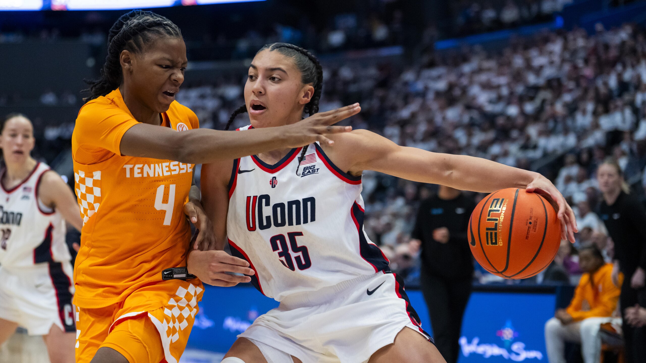 Tennessee v Connecticut