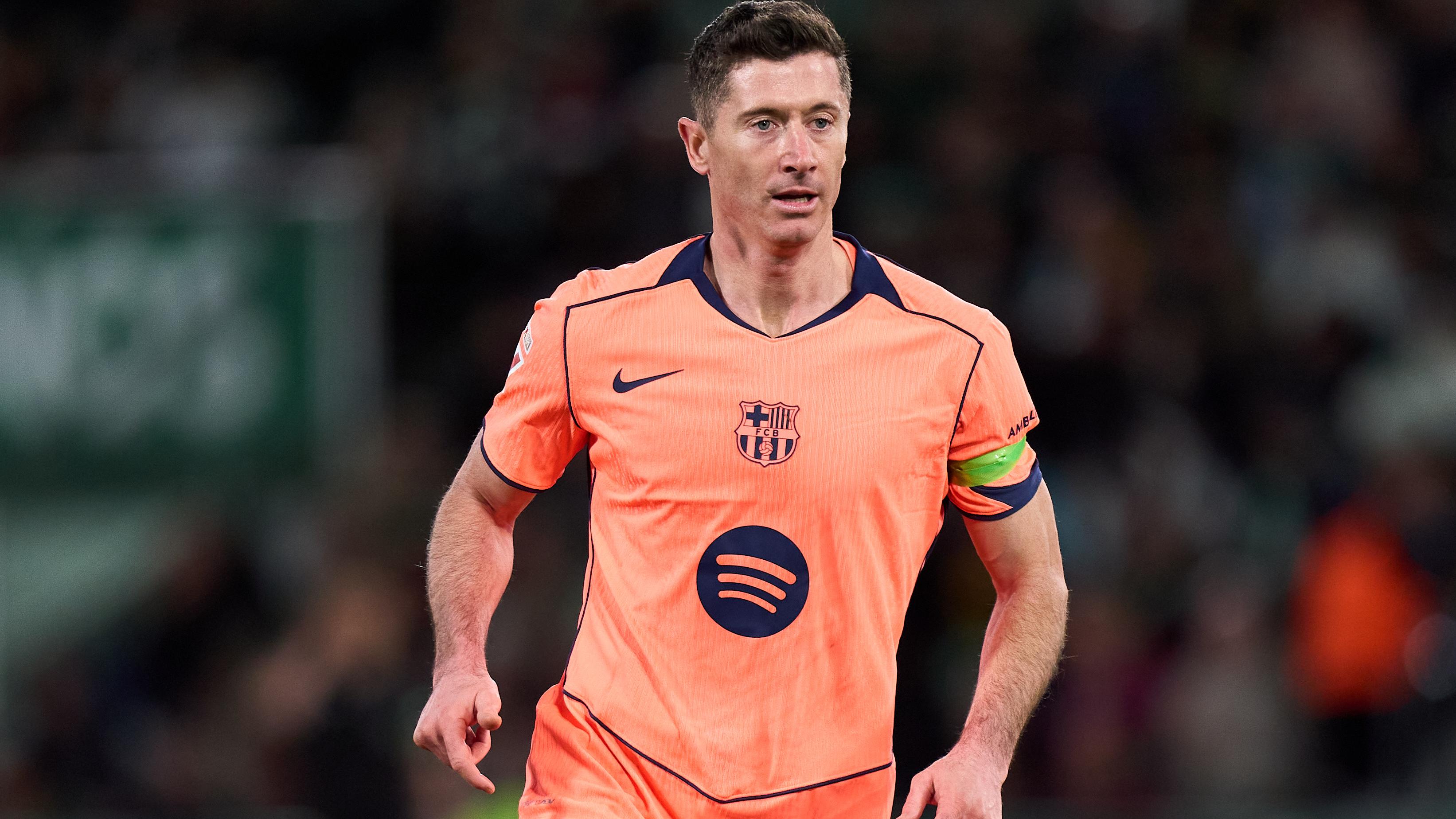 Elche CF v FC Barcelona - LaLiga EA Sports