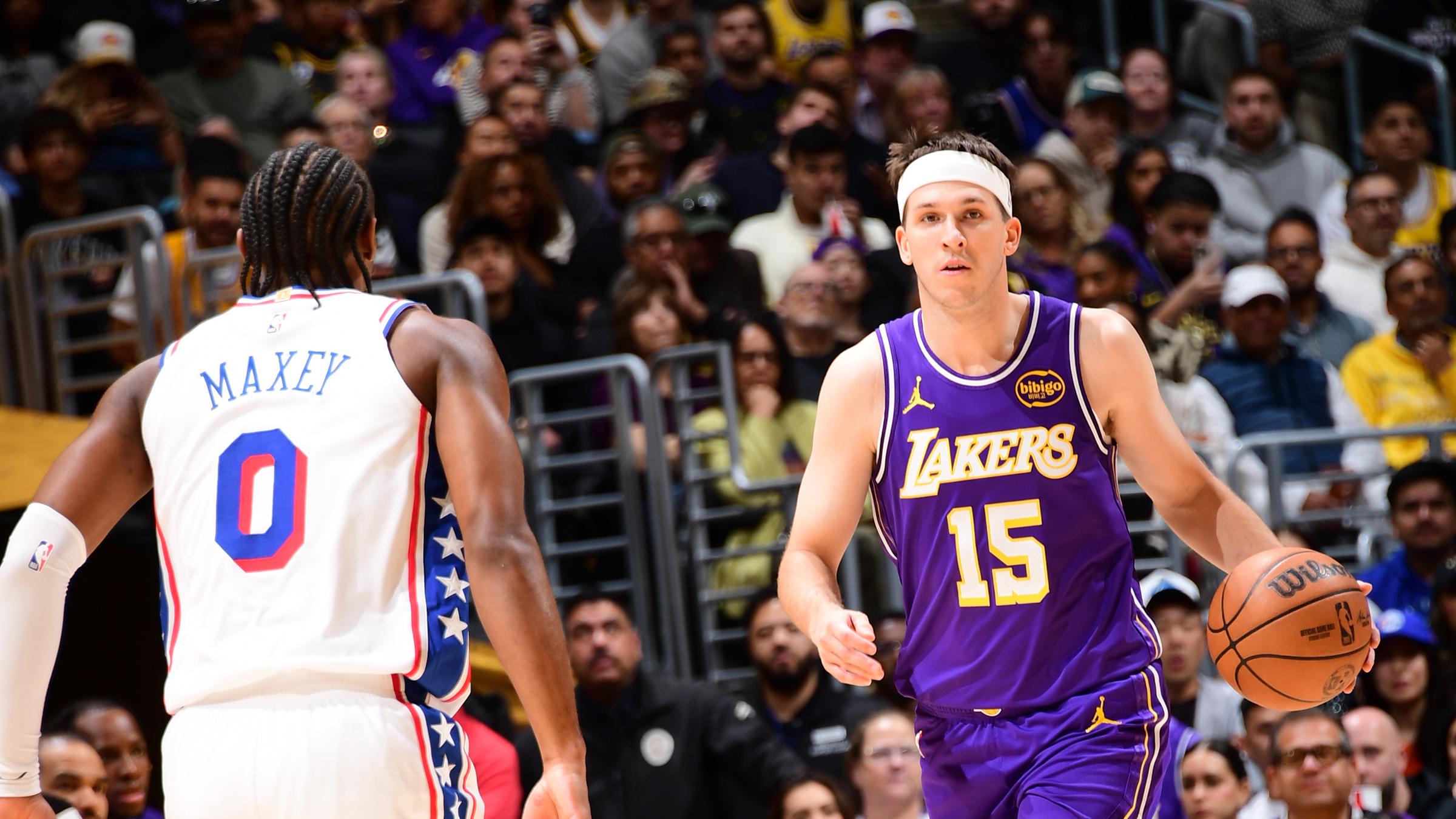 Philadelphia 76ers v Los Angeles Lakers Philadelphia 76ers v Los Angeles Lakers