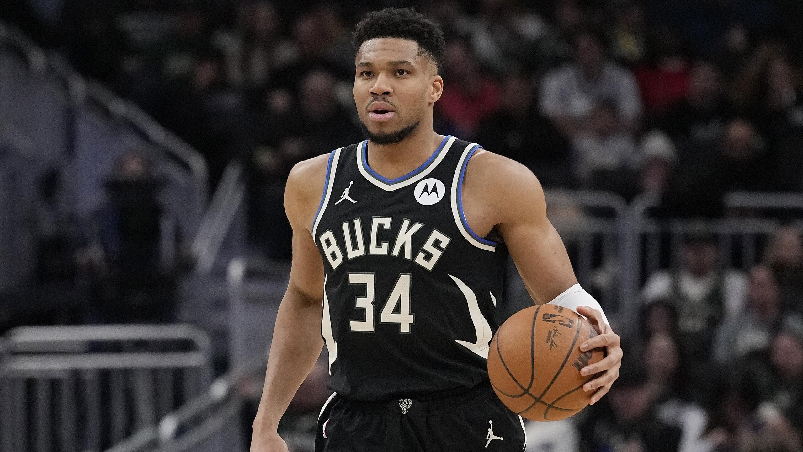 Denver Nuggets v Milwaukee Bucks