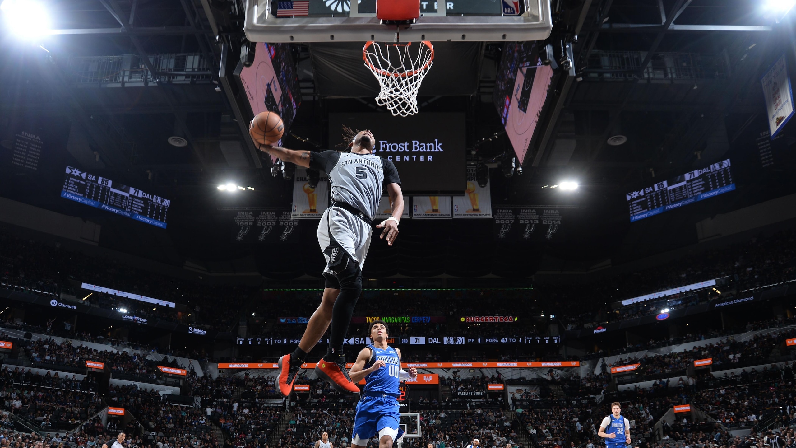 Dallas Mavericks v San Antonio Spurs