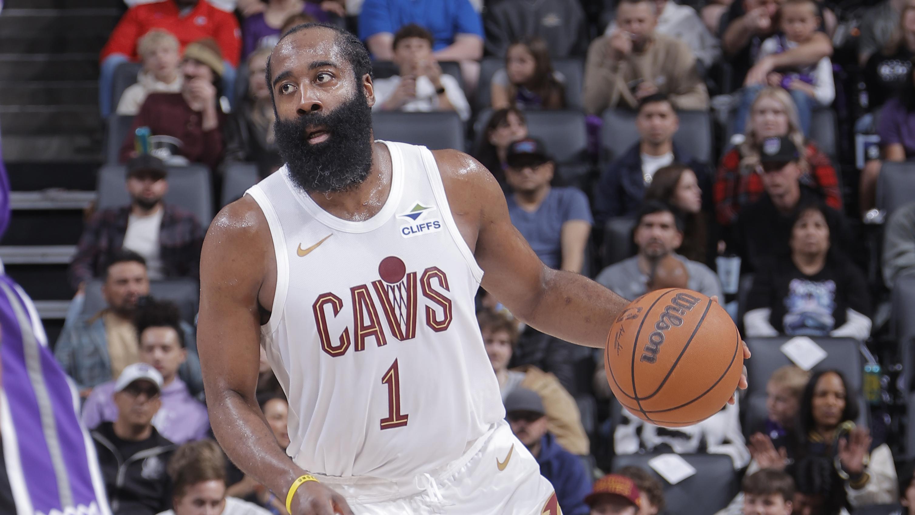 Cleveland Cavaliers v Sacramento Kings