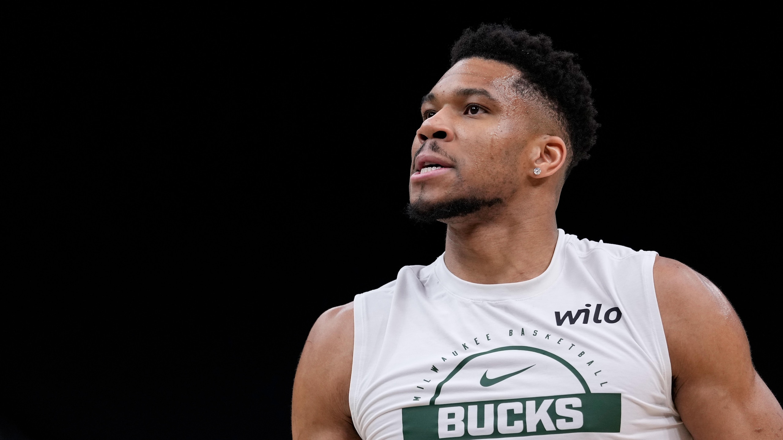 New Orleans Pelicans v Milwaukee Bucks