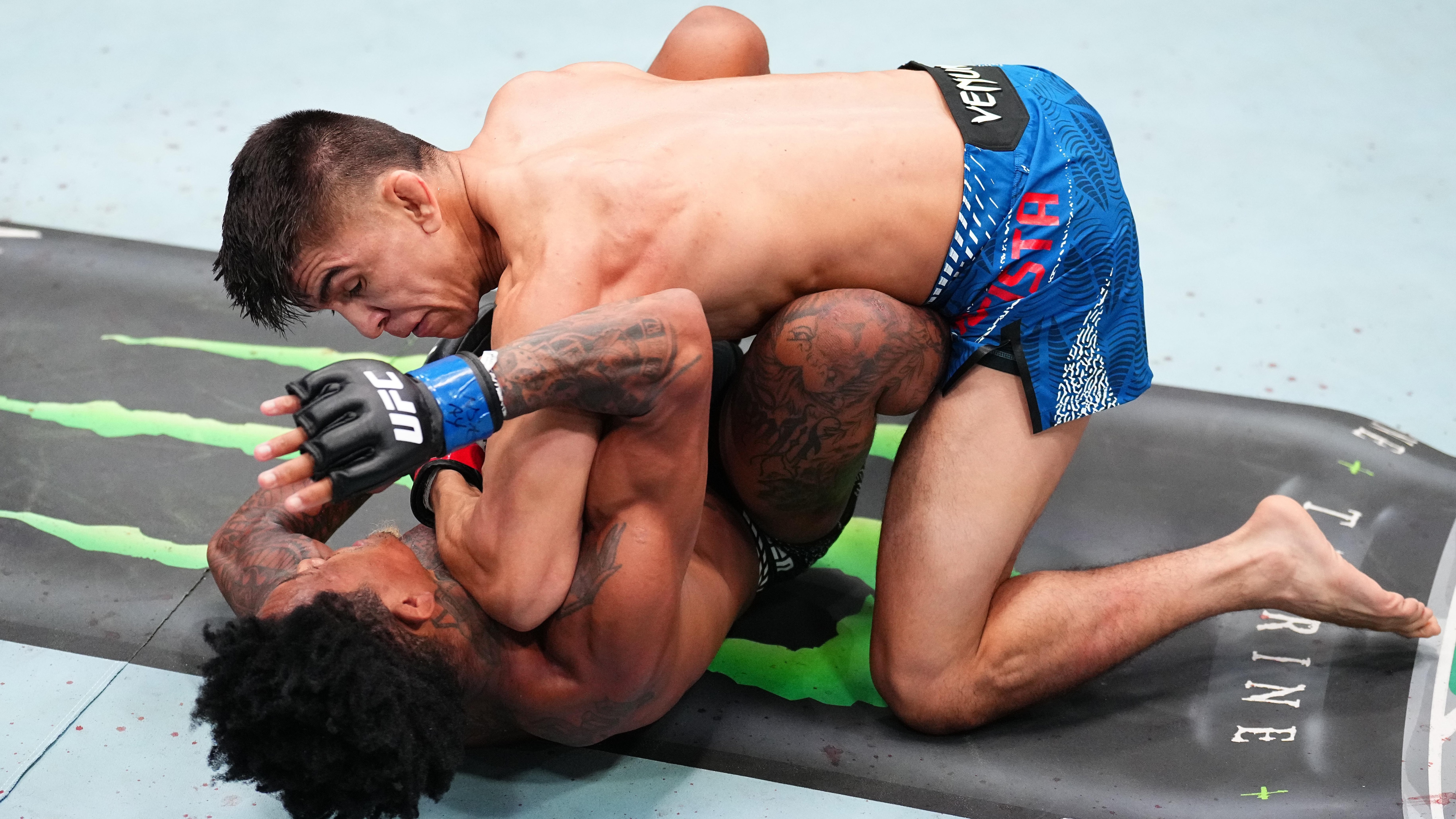 UFC Fight Night: Bautista v Oliveira