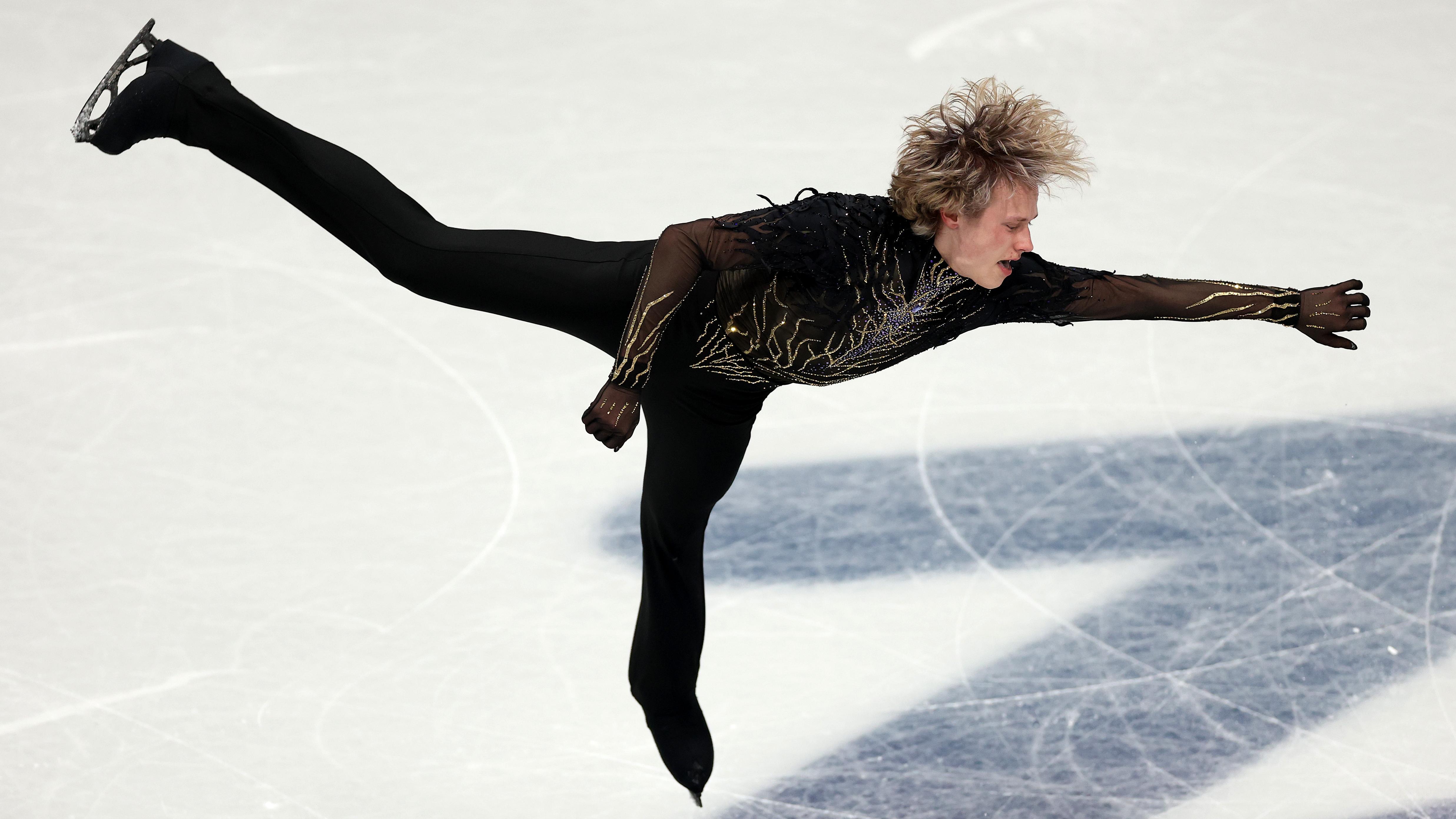 Figure Skating - Milano Cortina 2026 Winter Olympics: Day 2