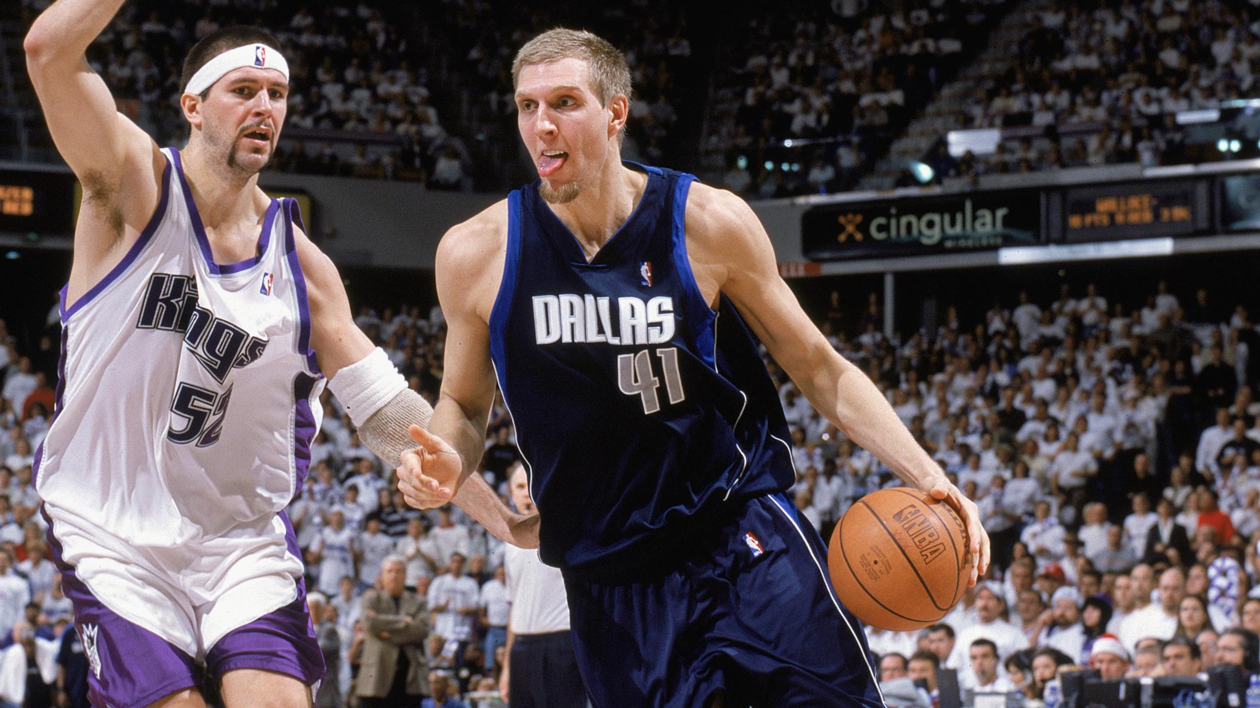 Mavericks v Kings
