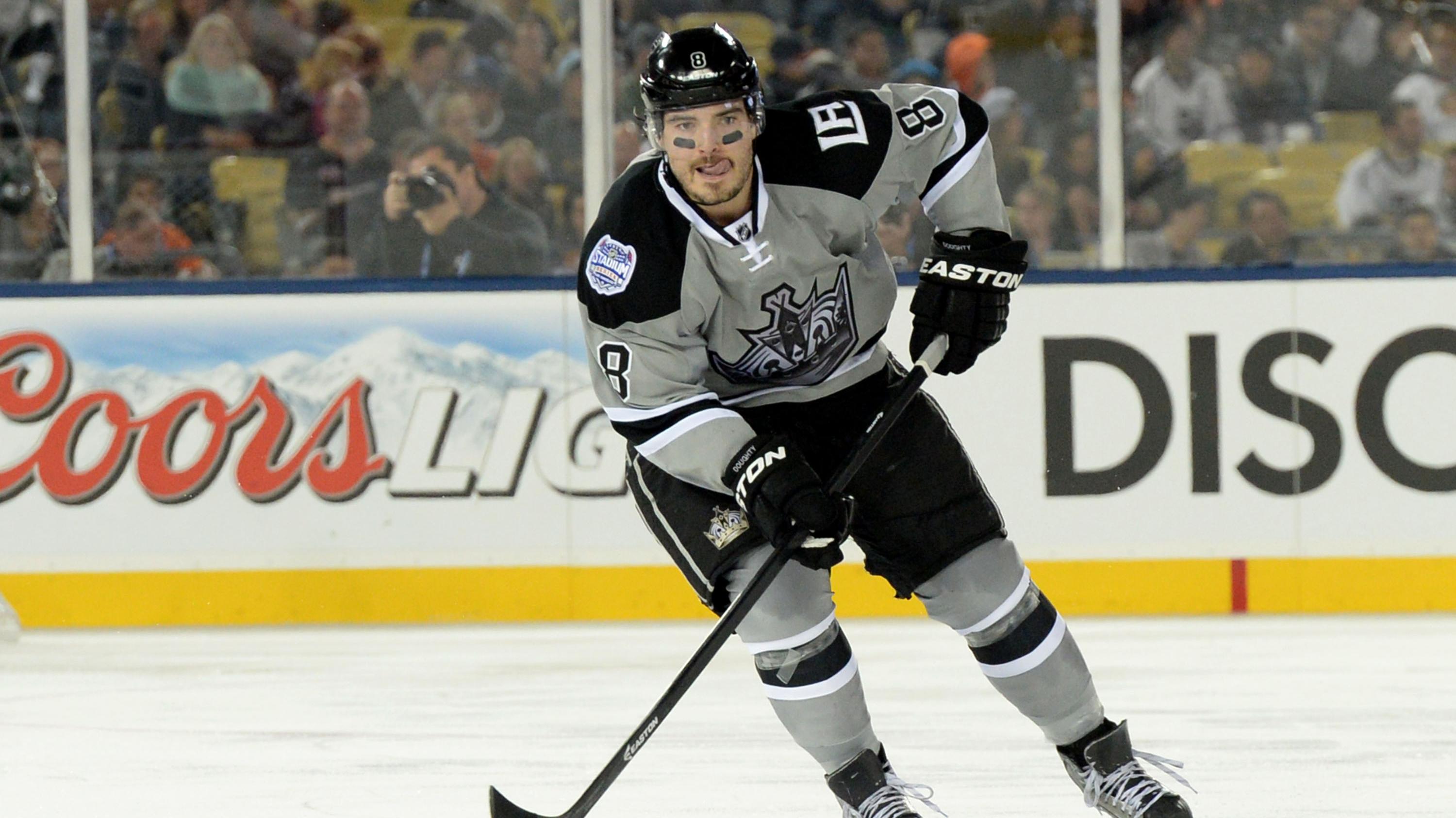 2014 Coors Light Stadium Series - Anaheim Ducks vs Los Angeles Kings