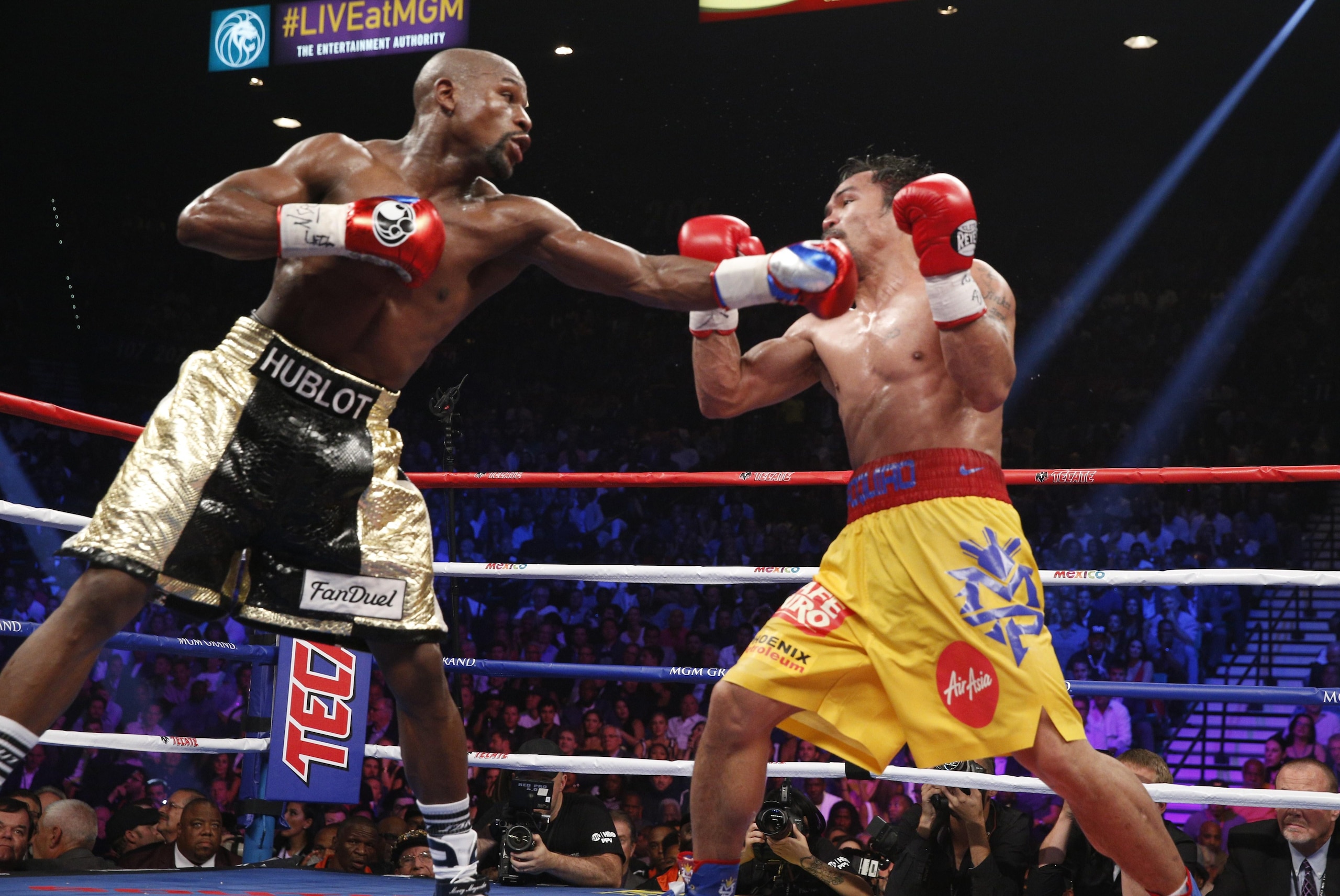 BOX-US-PACQUIAO-MAYWEATHER