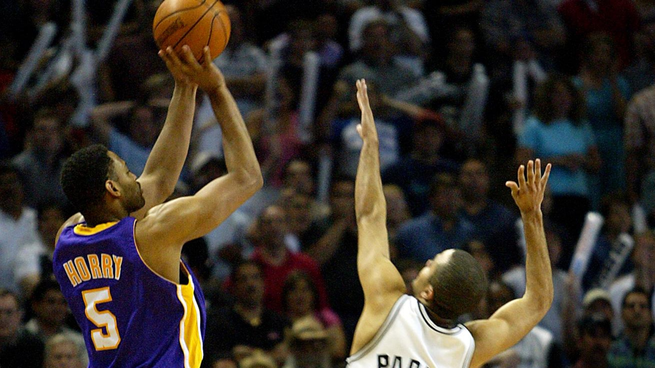 Laker forward Robert Horry lofts a lastsecond three point shot that misses in a two point loss to t