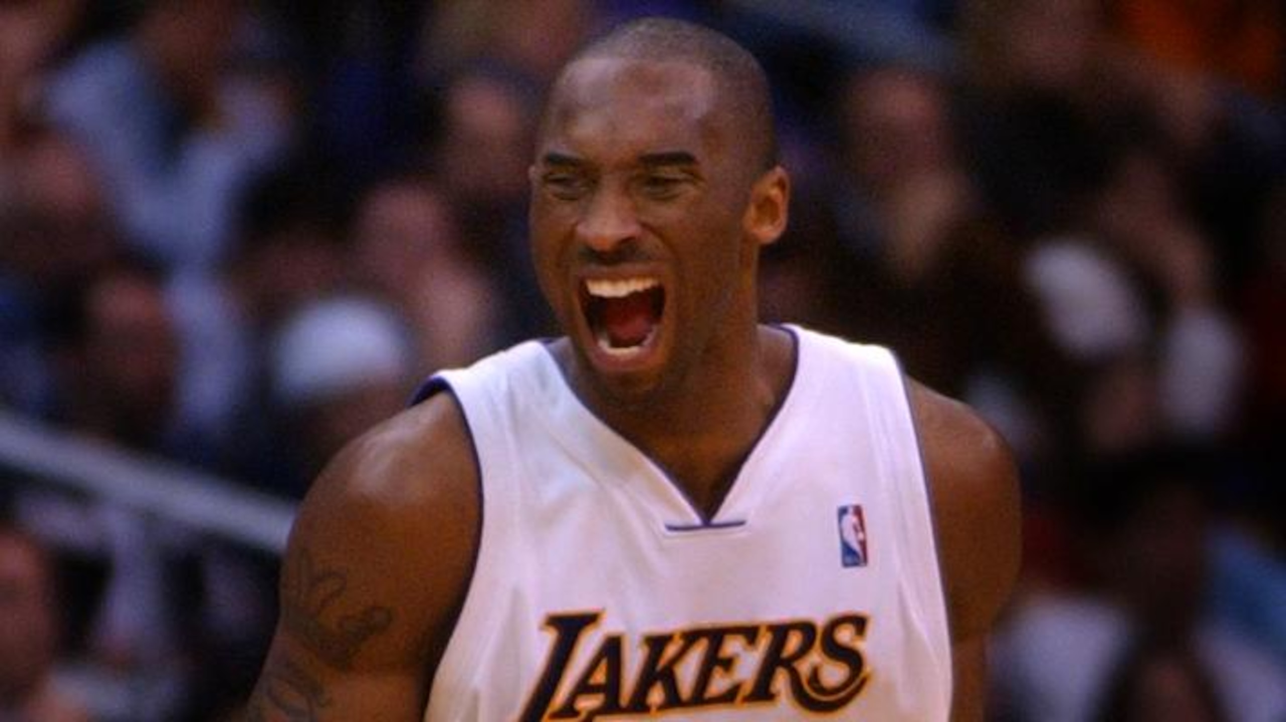 Laker Kobe Bryant lets a roar in frustration after missing a shot with 4:06 left during fourth quart Laker Kobe Bryant lets a roar in frustration after missing a shot with 4:06 left during fourth quart