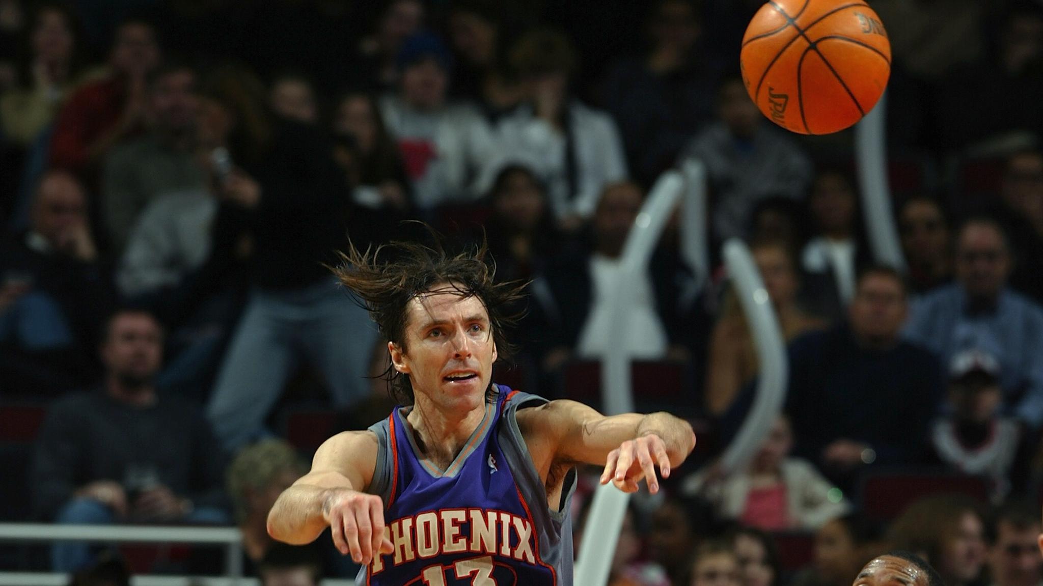 Phoenix Suns v Chicago Bulls