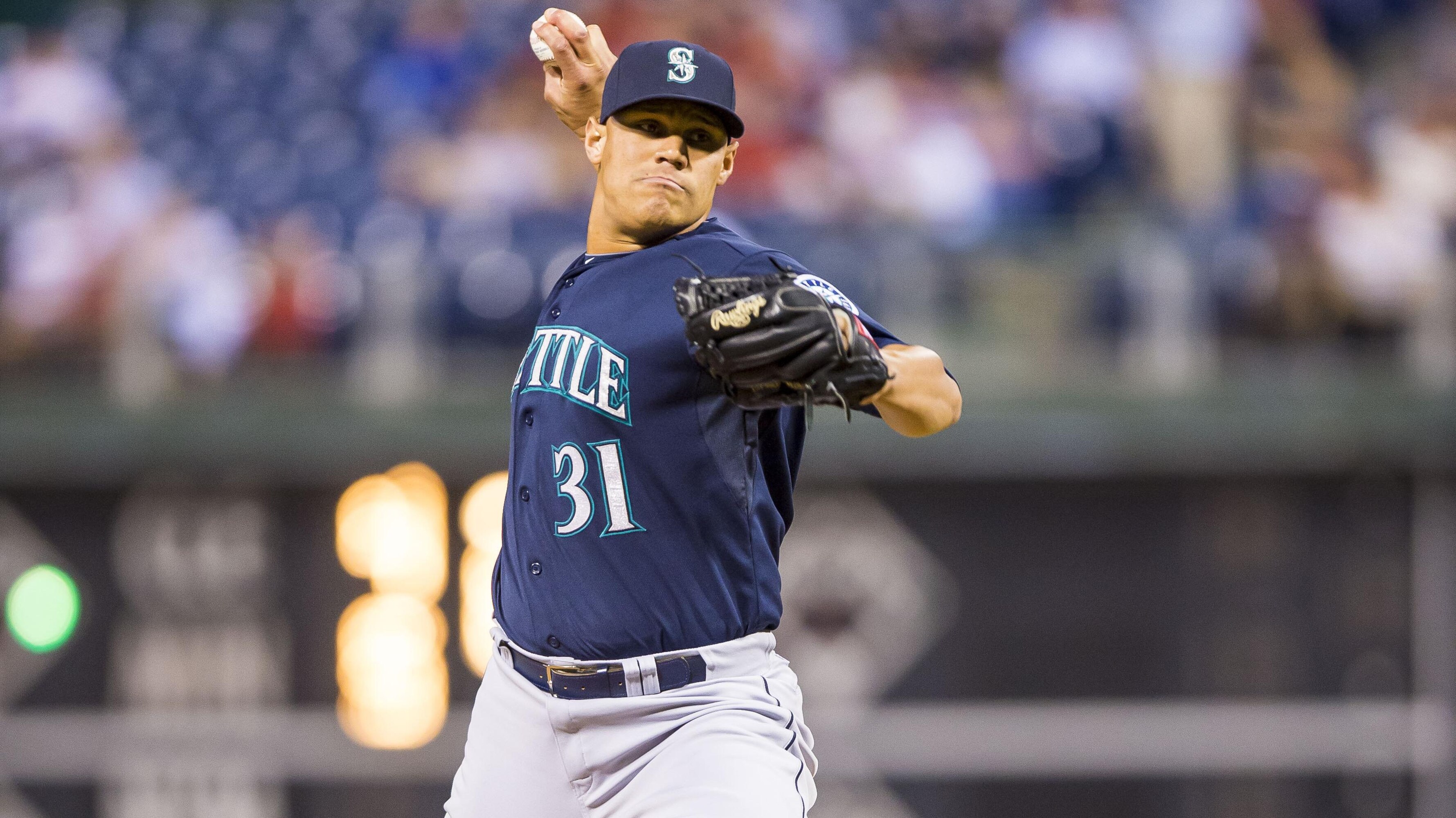 Former MLB Pitcher Yoervis Medina Dies at 37, Played 3 Seasons for